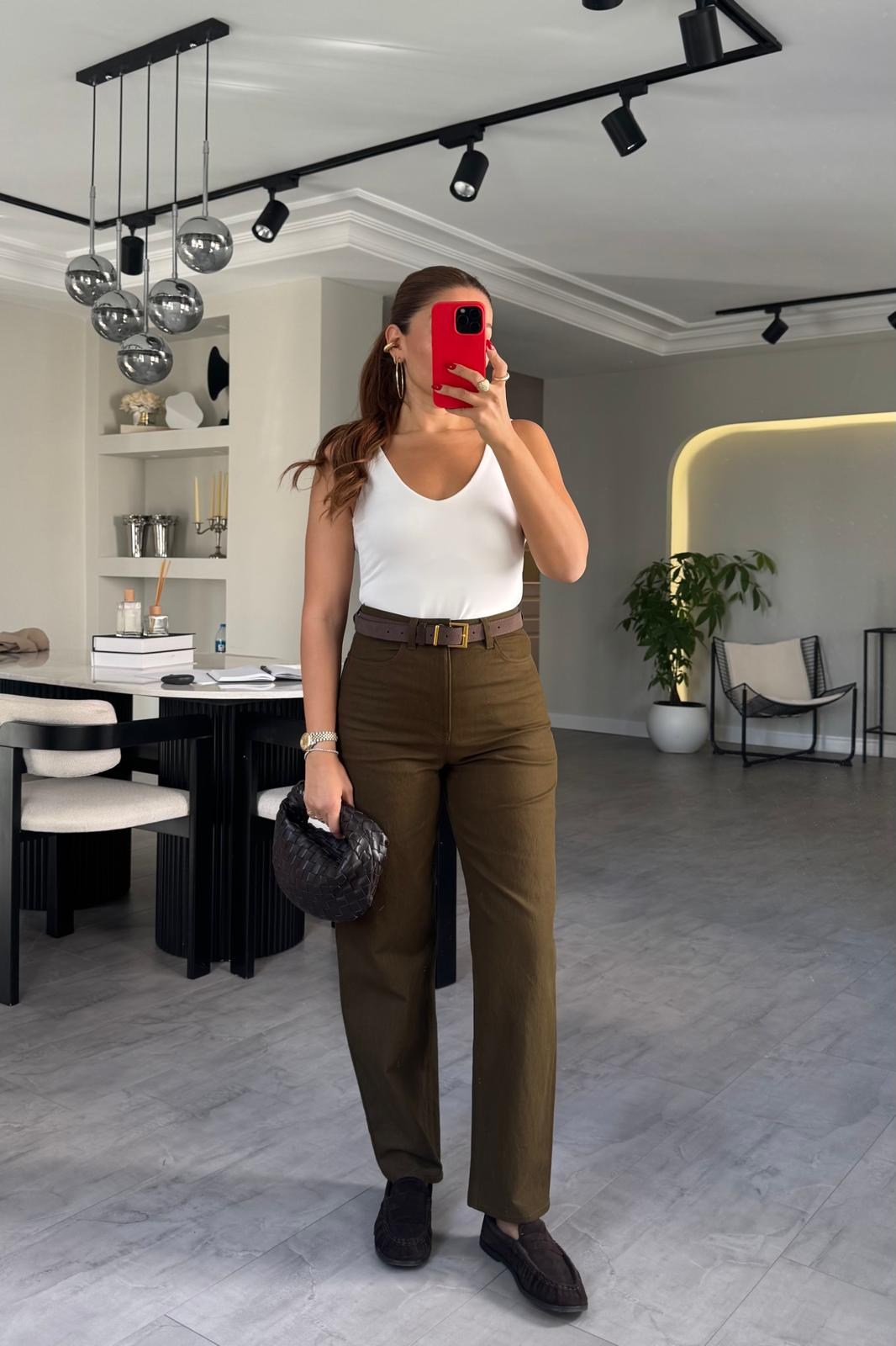 HAVUÇ KESİM GABARDİN PANTOLON