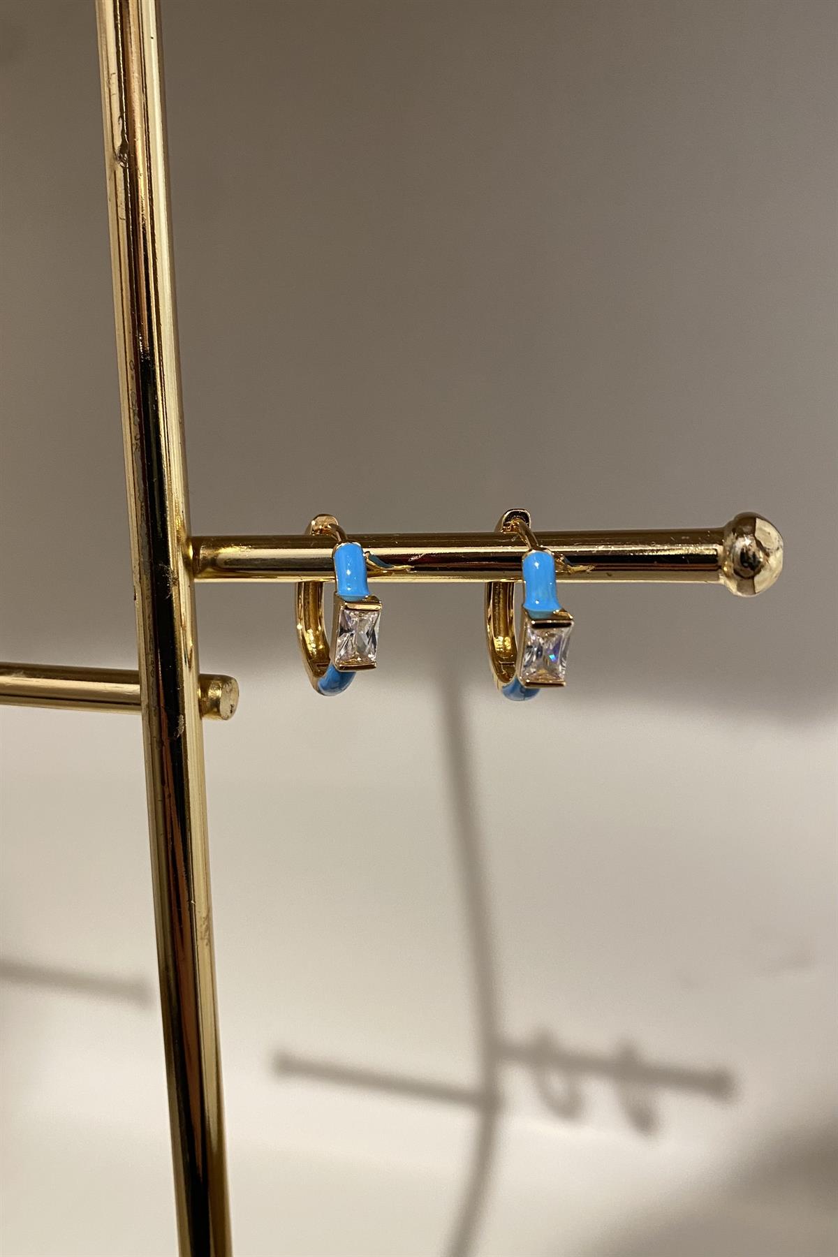 MAVİ MİNELİ HALKA KÜPE