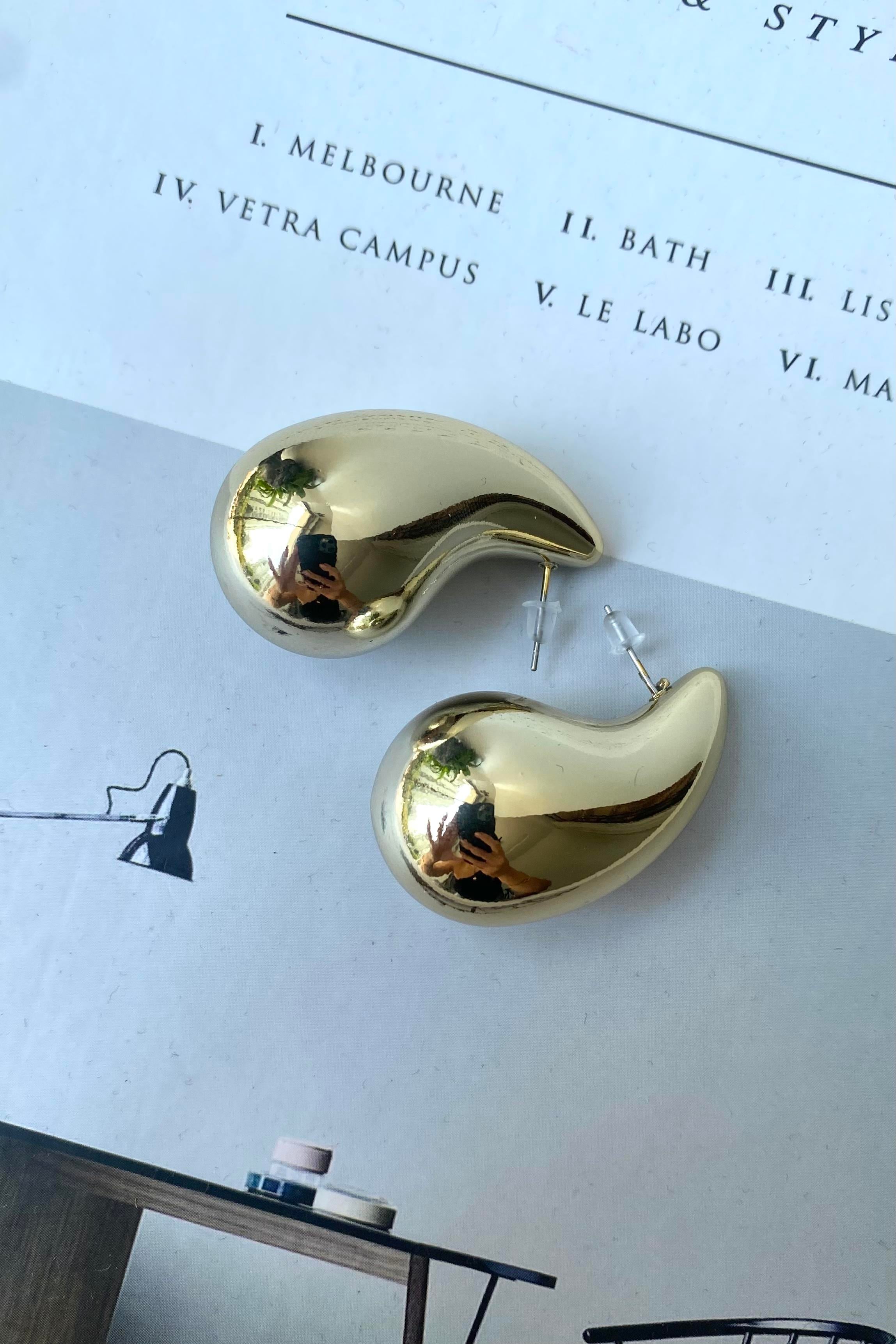 MEGA MARKA DAMLA KÜPE