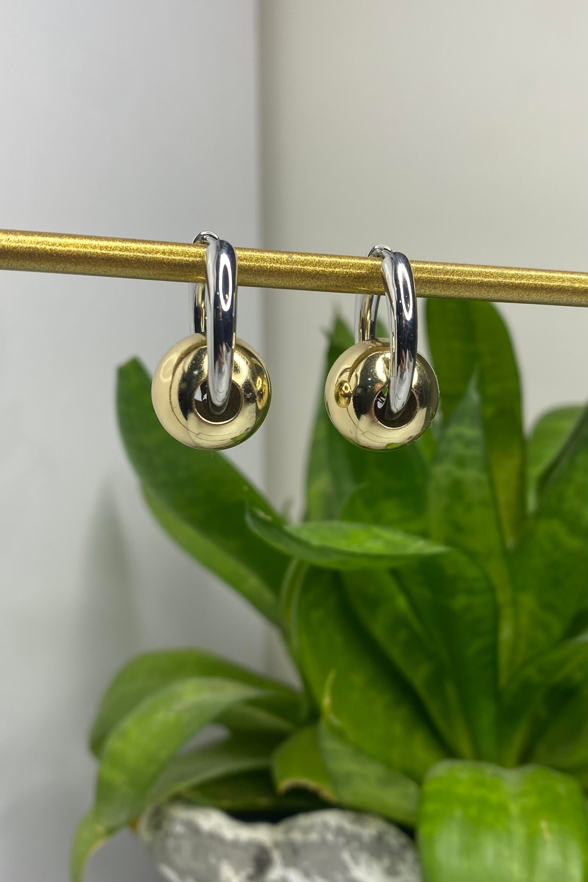 TOP GEÇİRMELİ HALKA KÜPE