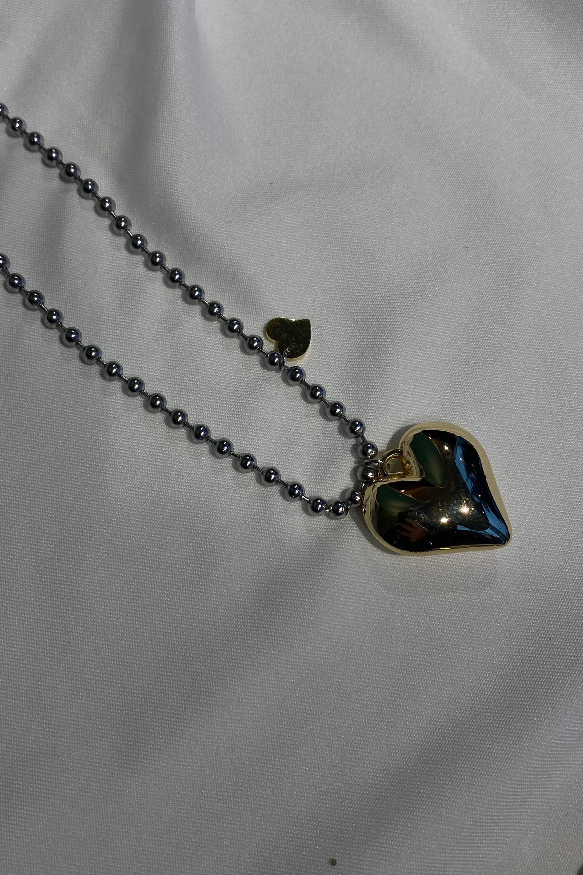 ÜÇ BOYUTLU KALPLİ NOHUT ZİNCİR KOLYE