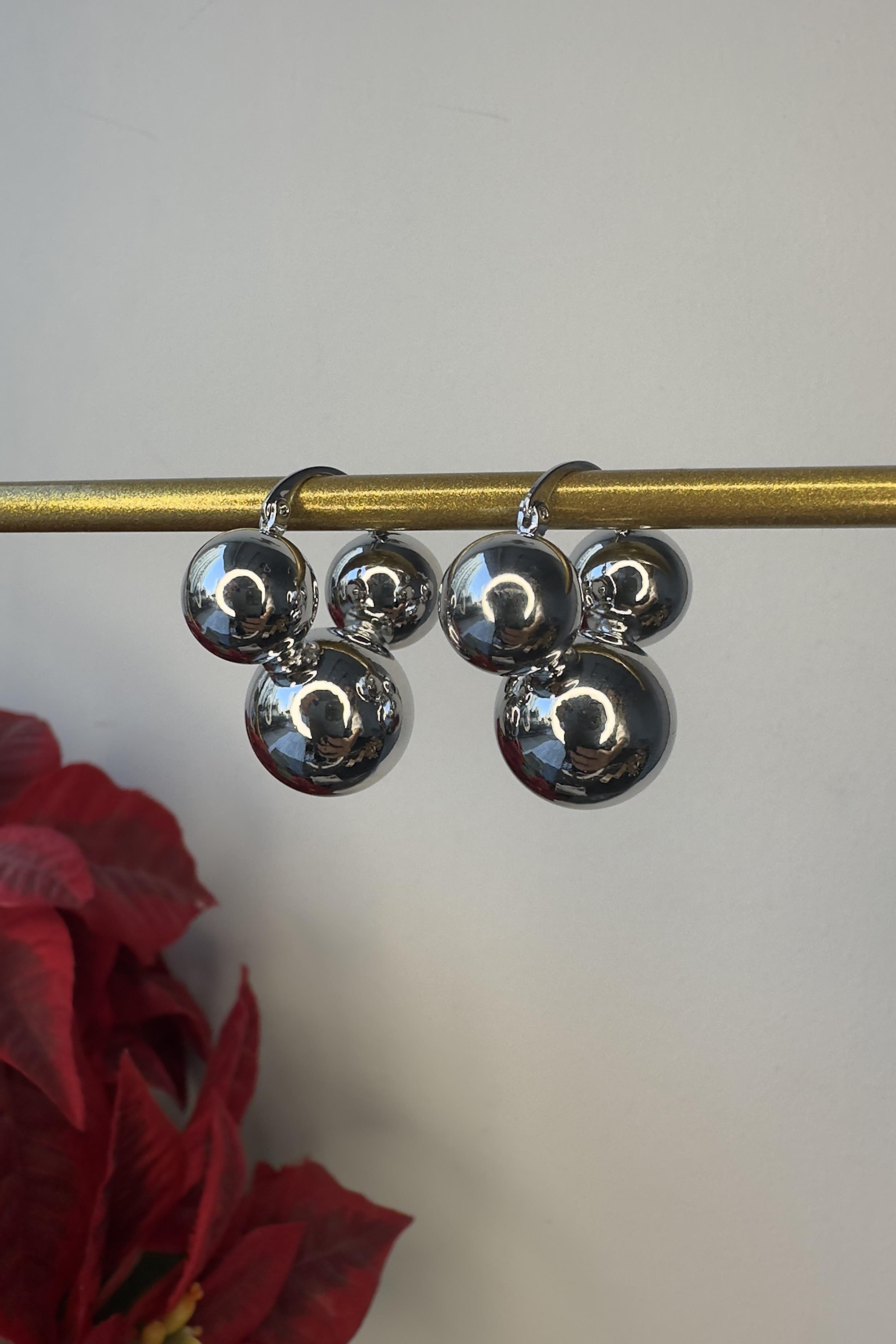 ÜÇLÜ TOPLU HALKA KÜPE