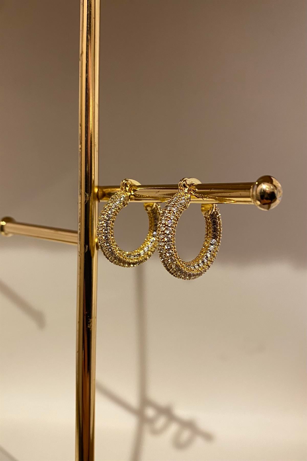 ZİRKON TAŞ VİP HALKA  KÜPE