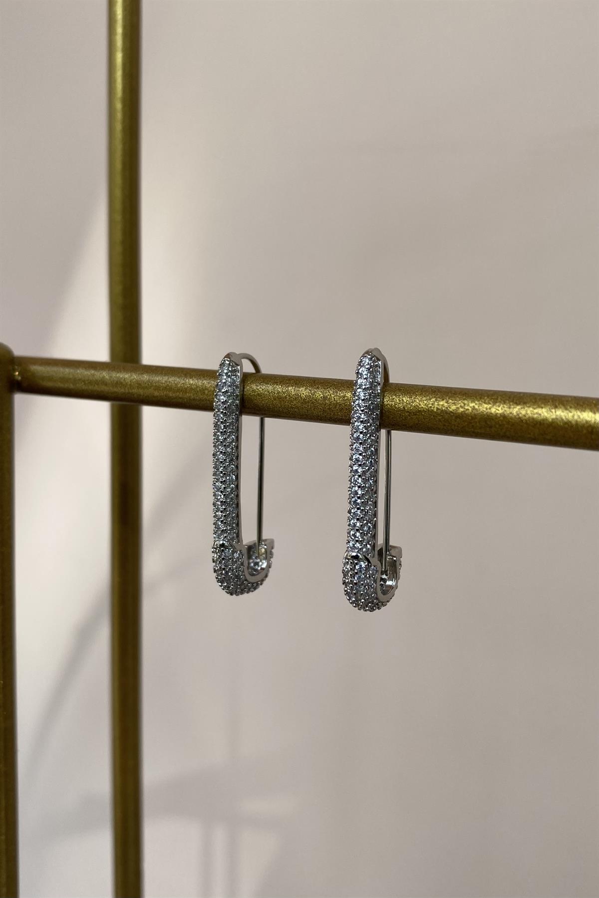 ZİRKON TAŞLI ÇENGEL KÜPE