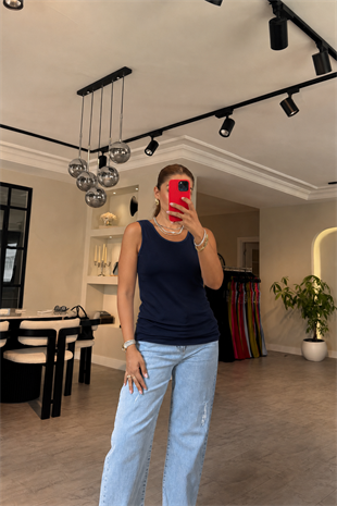 BASIC FIT ATLET/2037