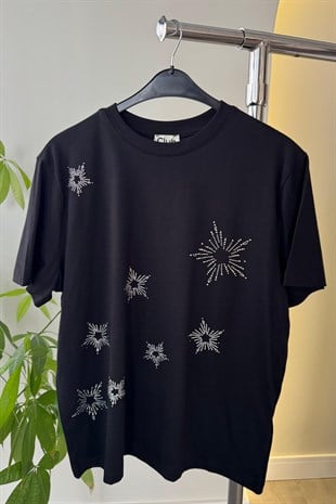 YILDIZ TAŞLI T-SHİRT