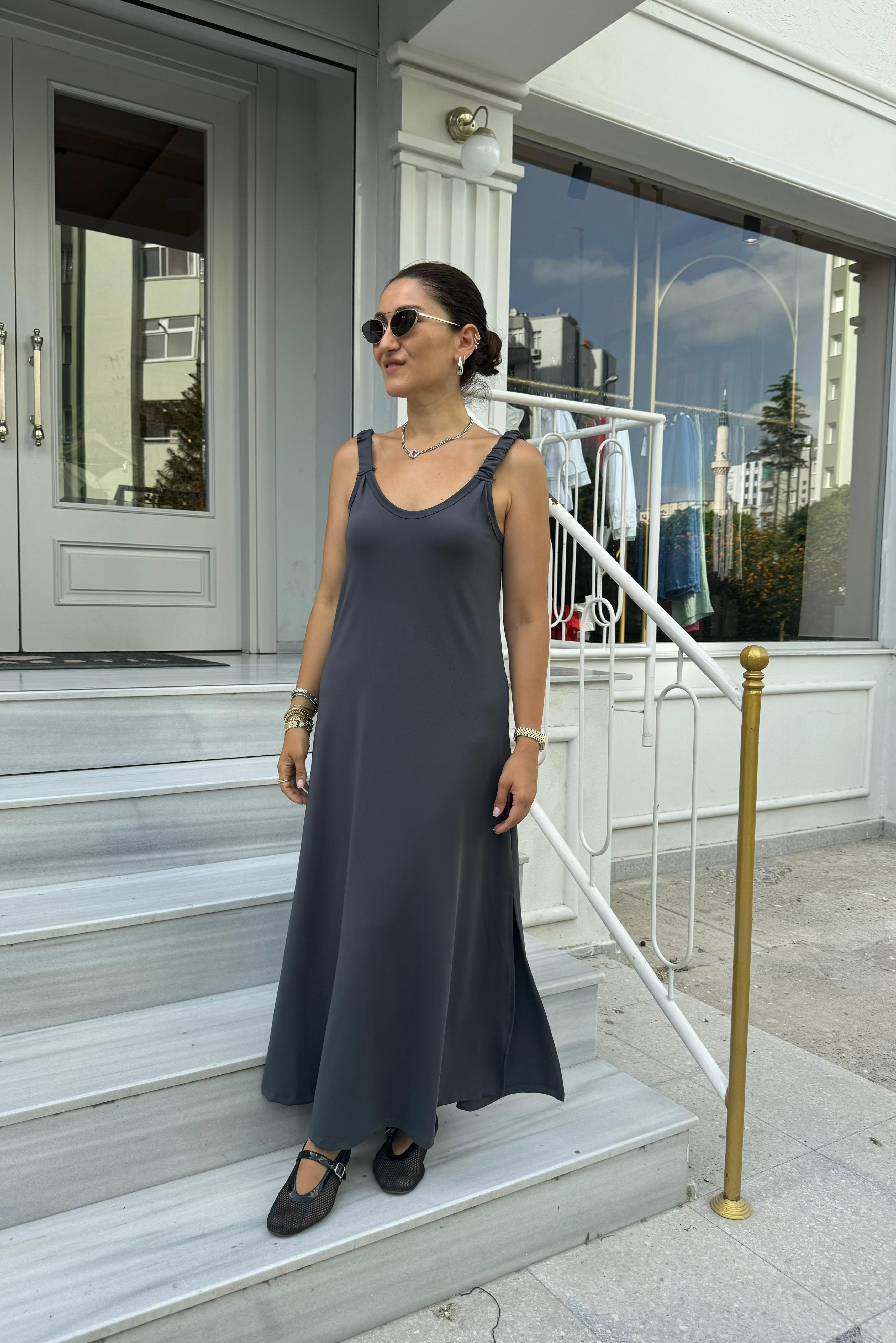 ASKILARI BÜZGÜLÜ ÇAN ELBİSE/22098