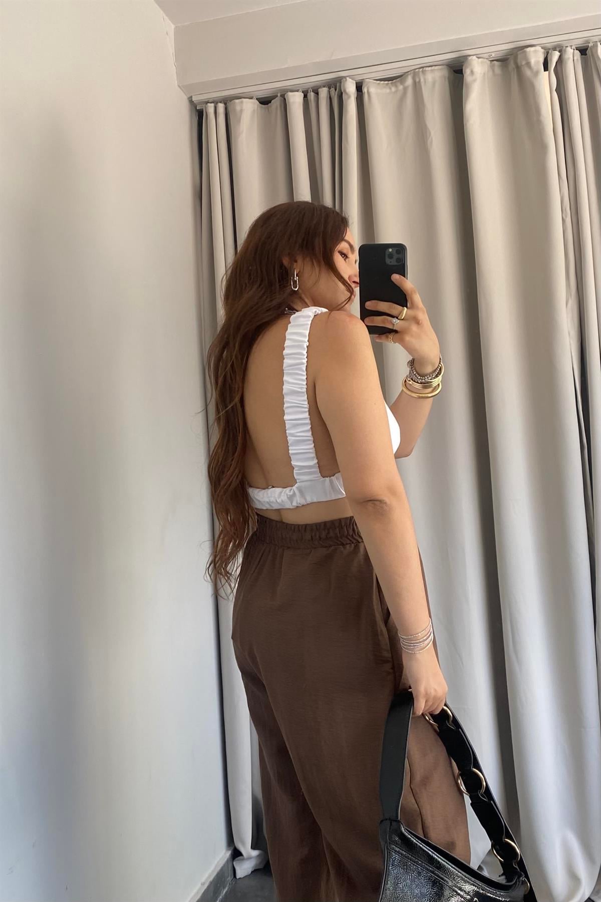 ASKILI LASTİKLİ SIRT DEKOLTELİ CROP
