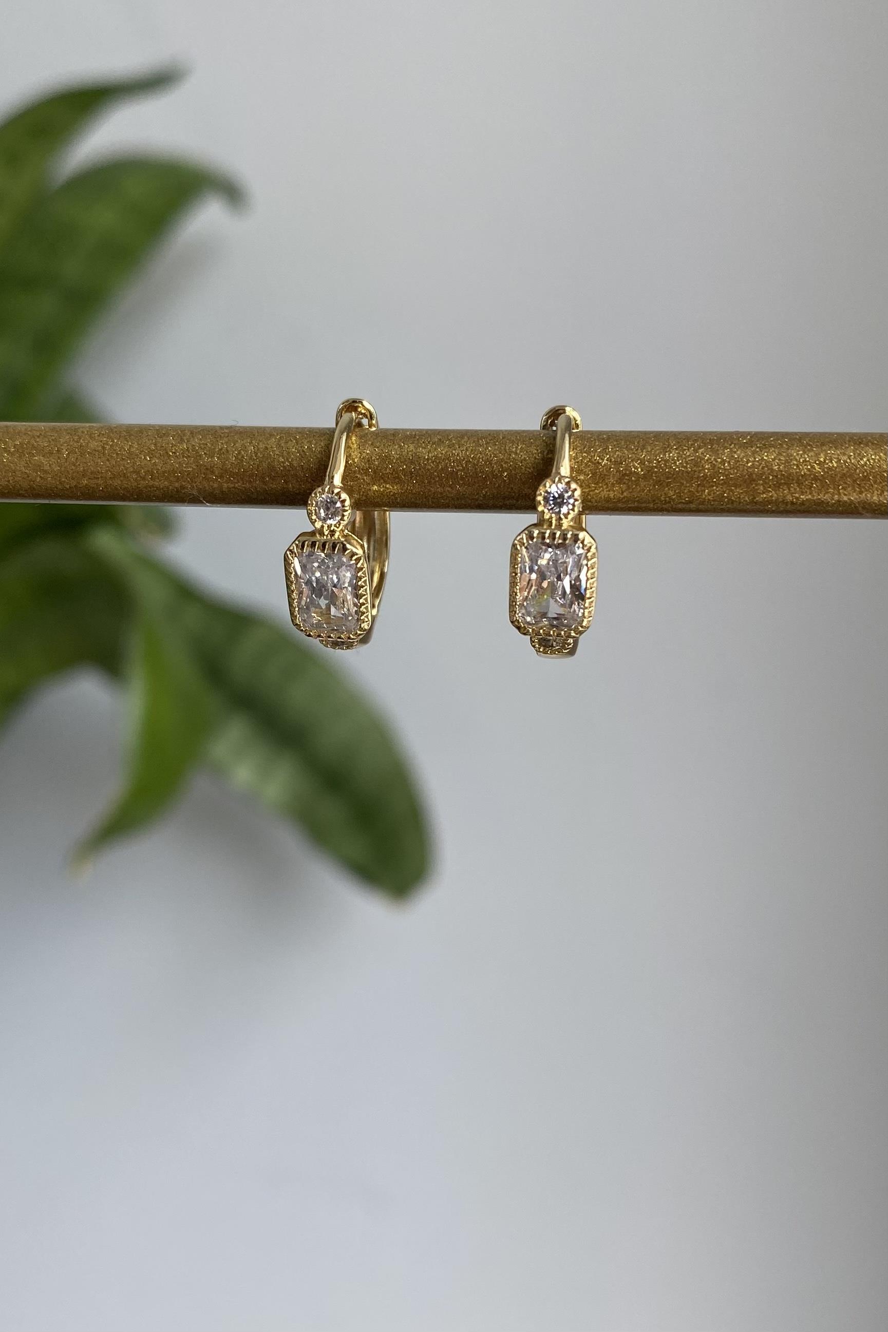 BAGET TAŞ HALKA KÜPE 1,5CM