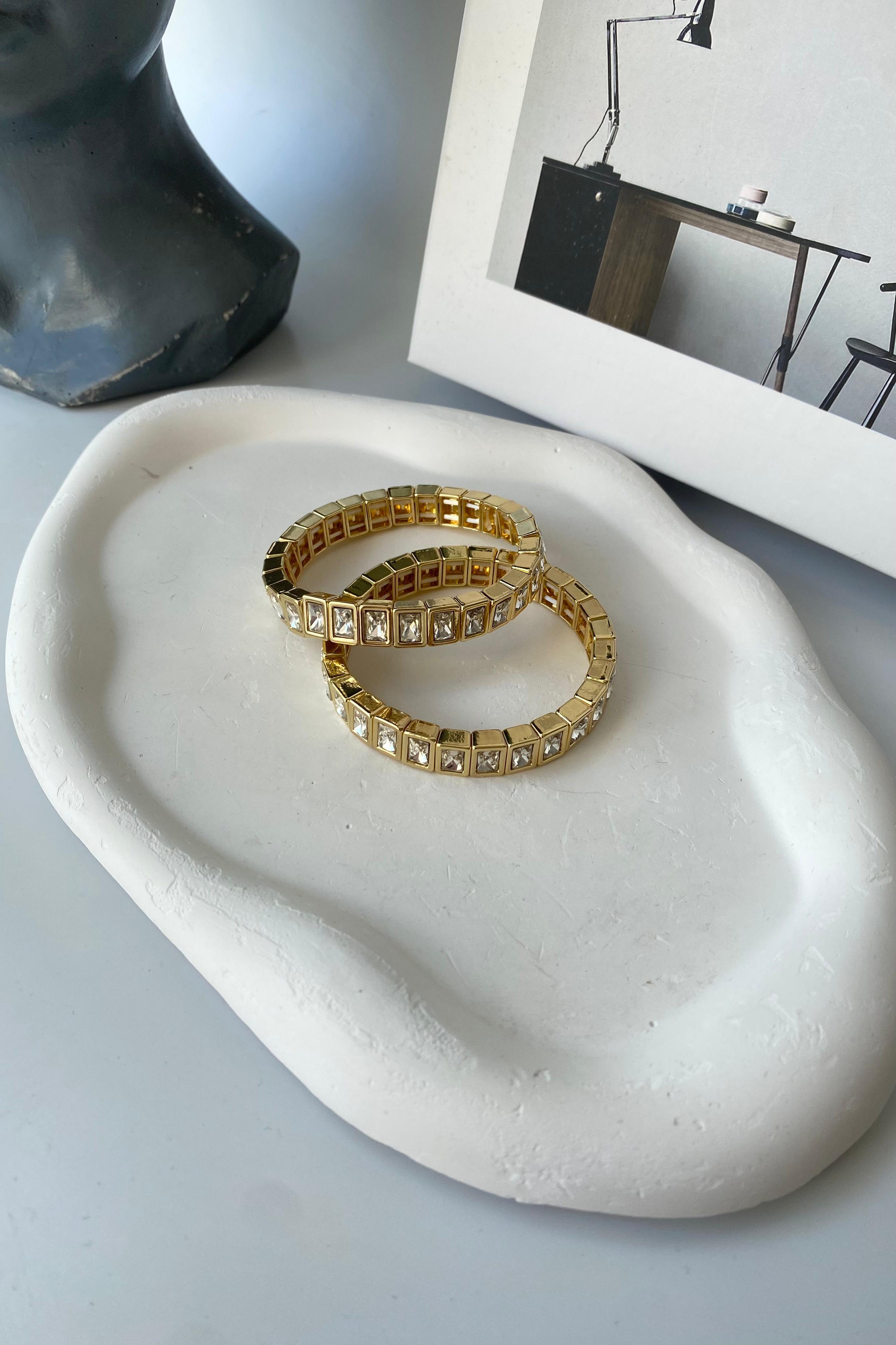 BAGET TAŞLI LASTİKLİ BİLEZİK