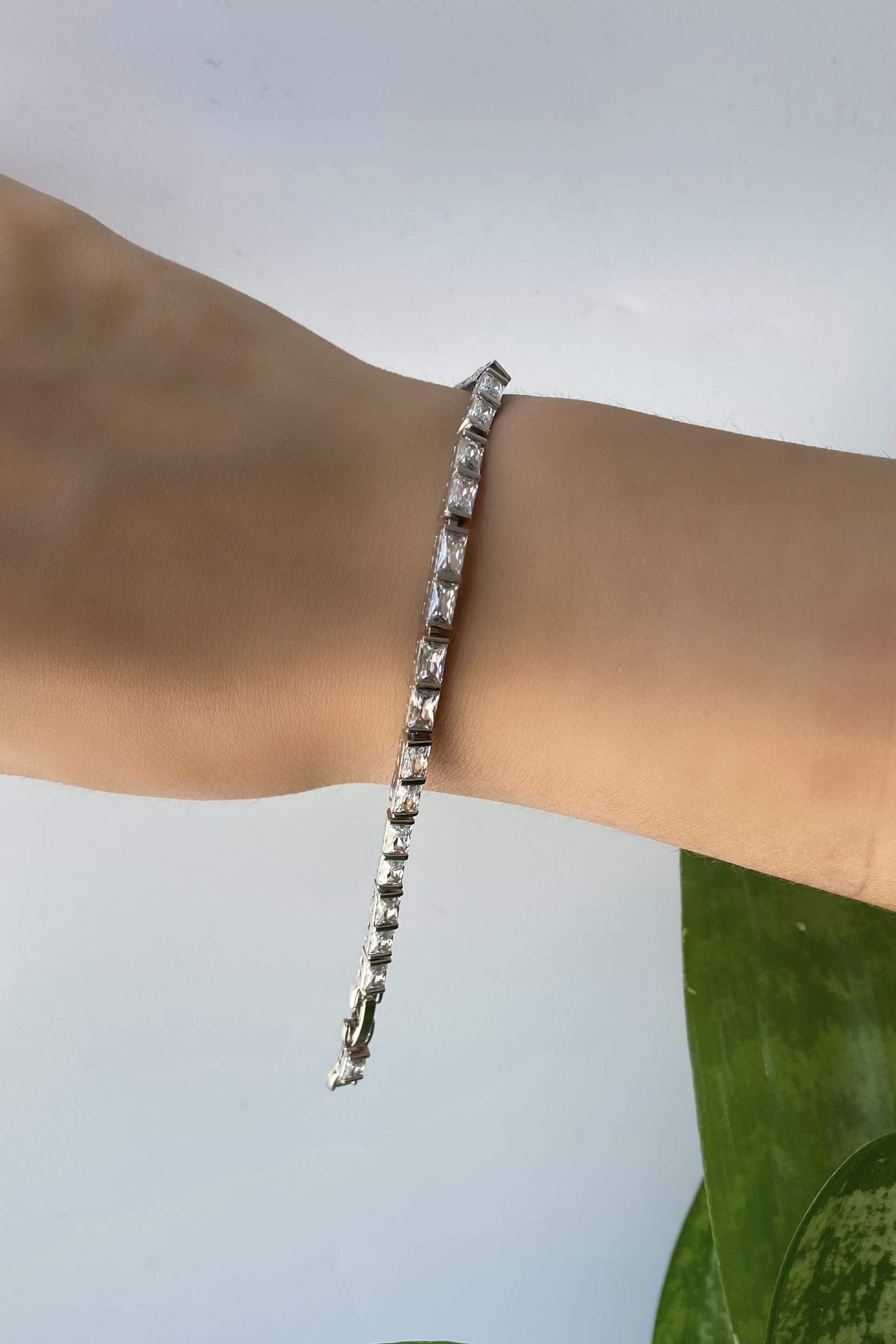 BAGET TAŞLI SU YOLU BİLEZİK