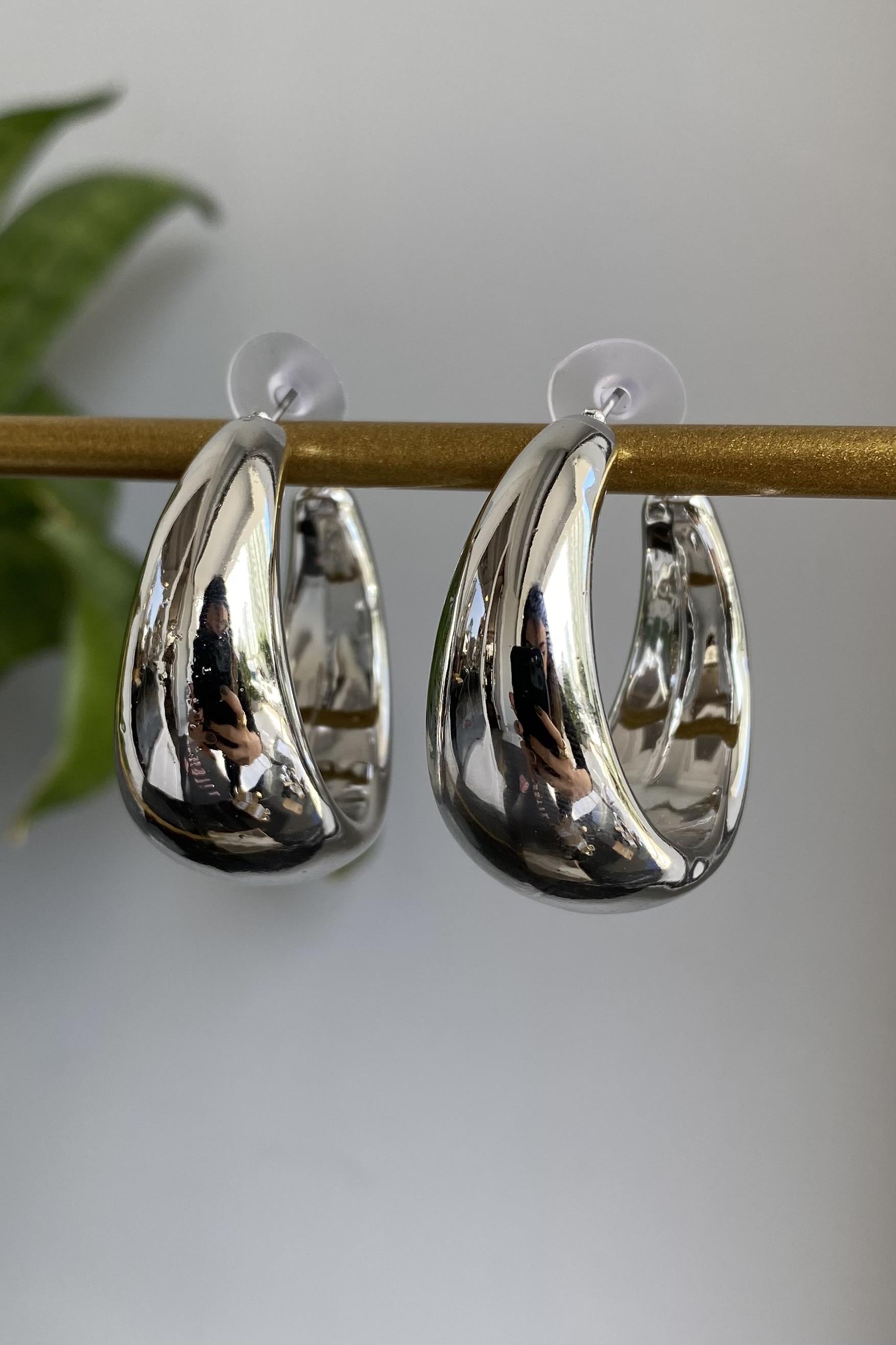 BOMBELİ AY HALKA KÜPE