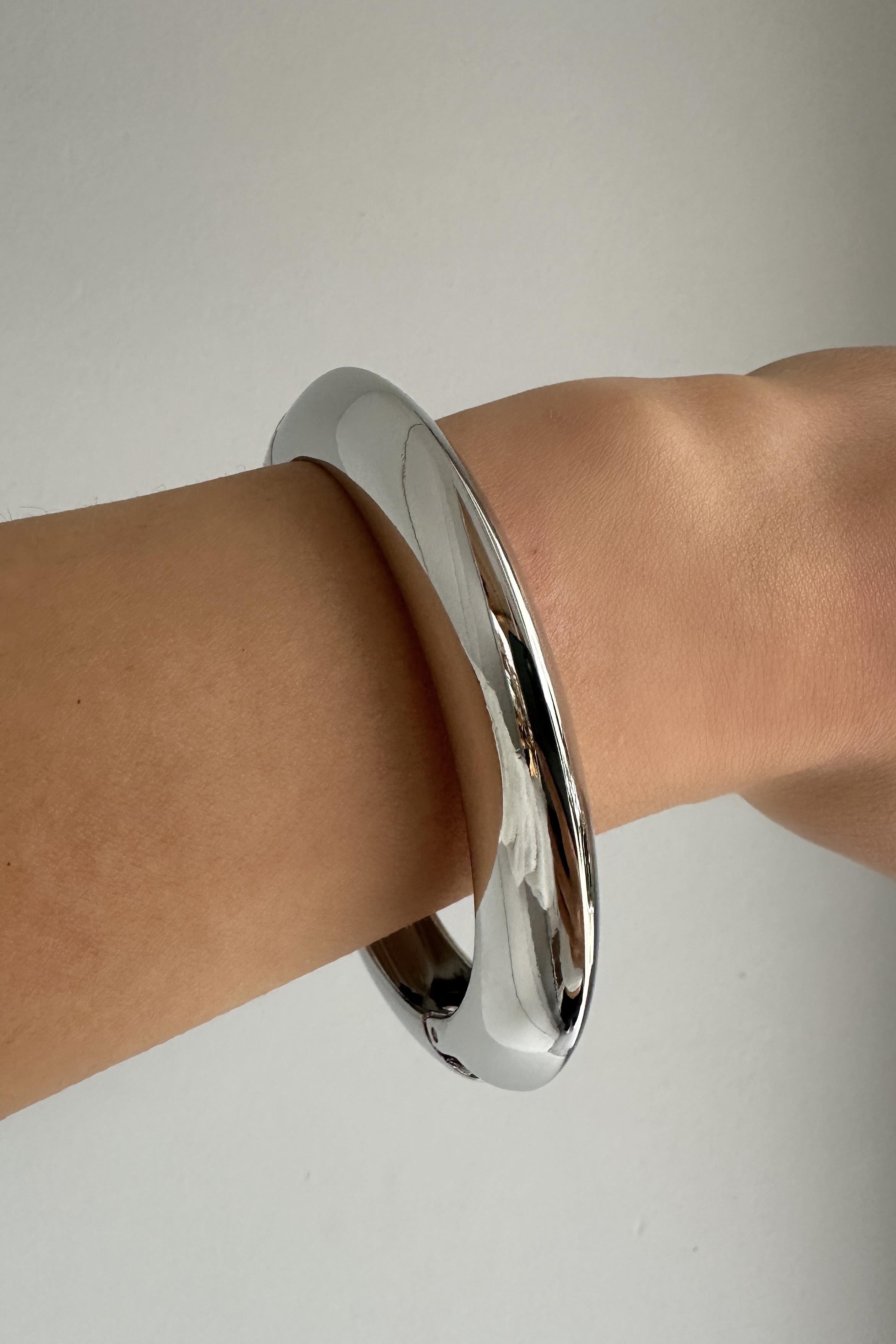 BOMBELİ KELEPÇE BİLEZİK