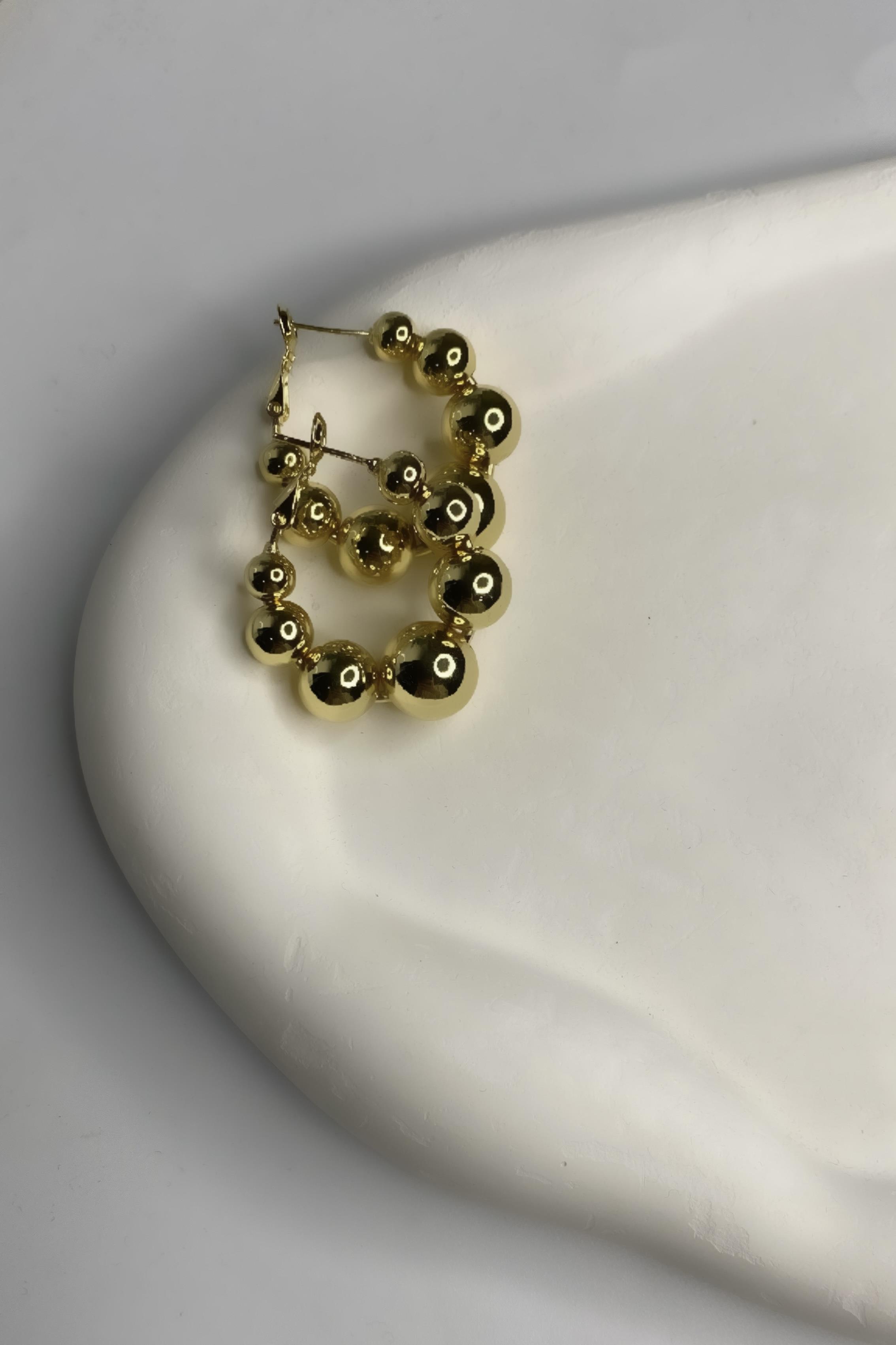 BONCUKLU HALKA KÜPE 3cm