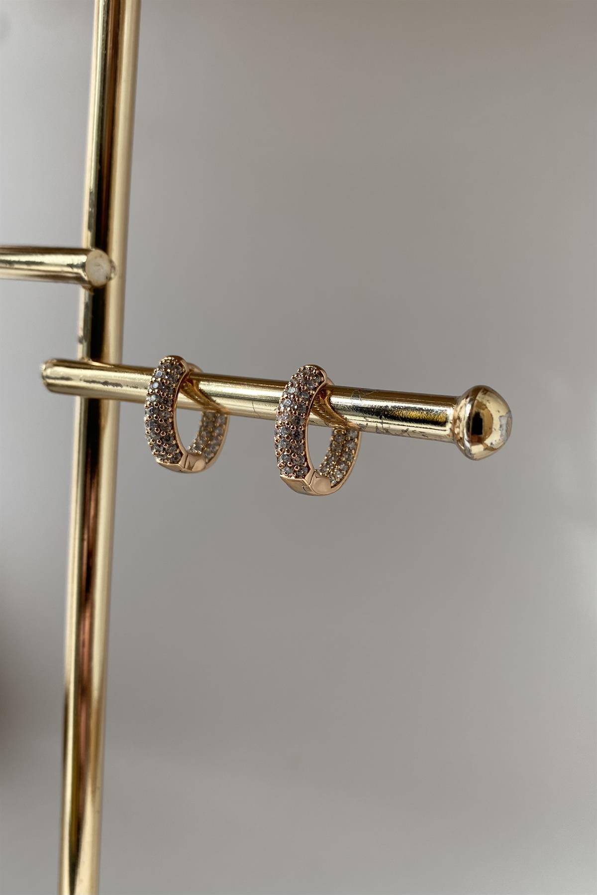 ÇİFT TARAFI TAŞLI HALKA KÜPE 1,5cm