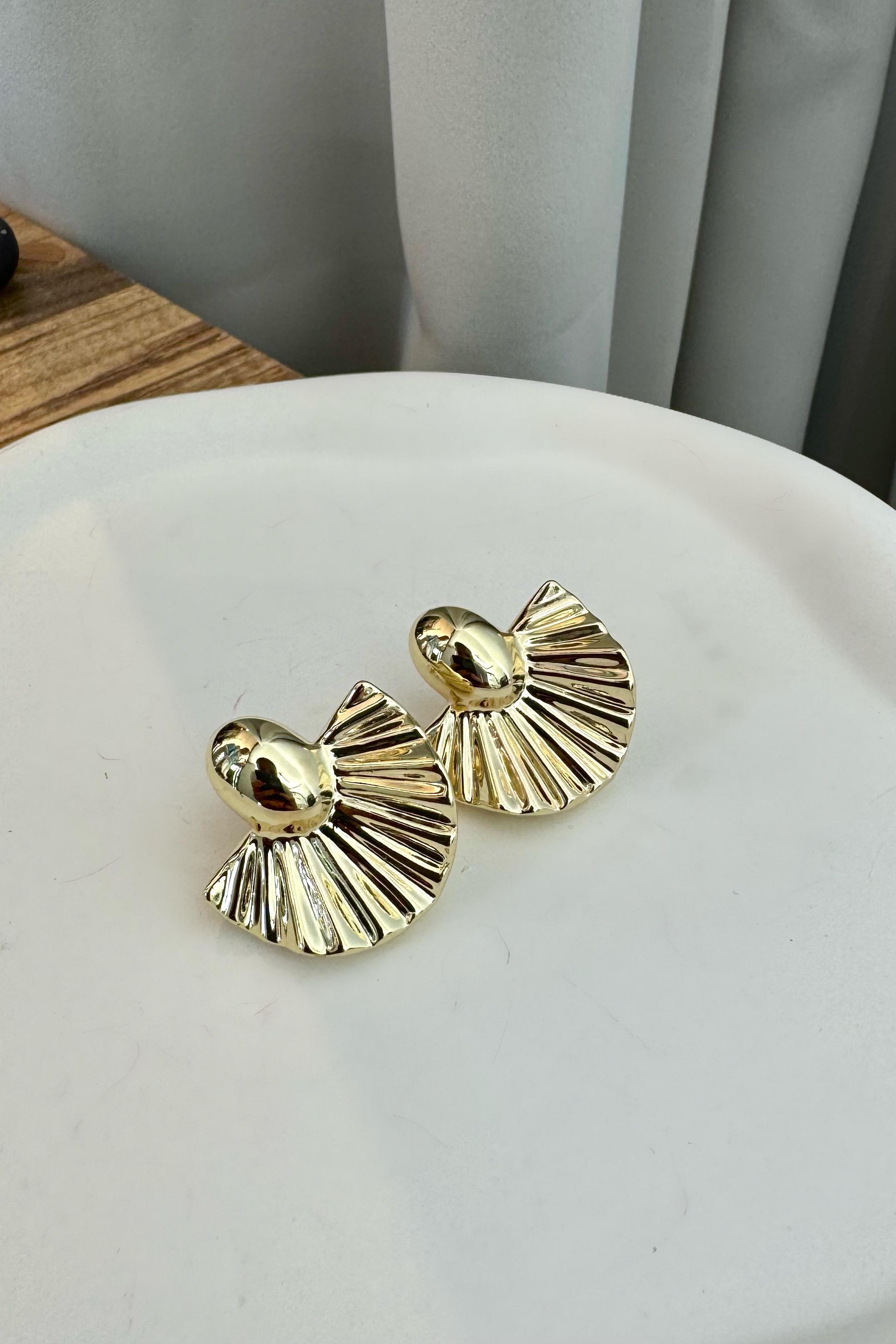 DALGALI YELPAZE KÜPE