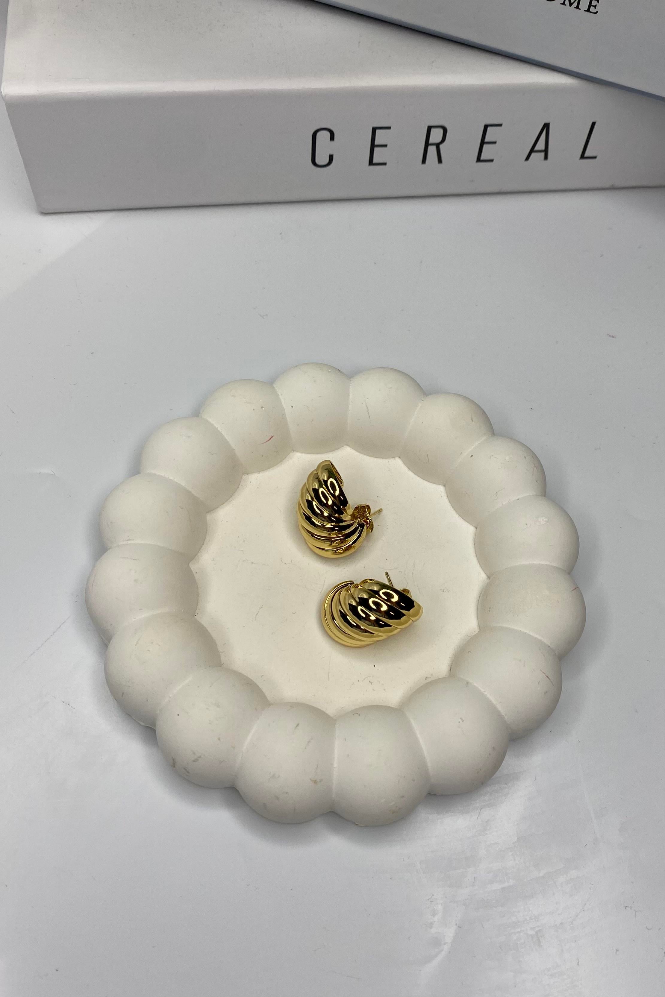 DENİZ KABUĞU KÜPE