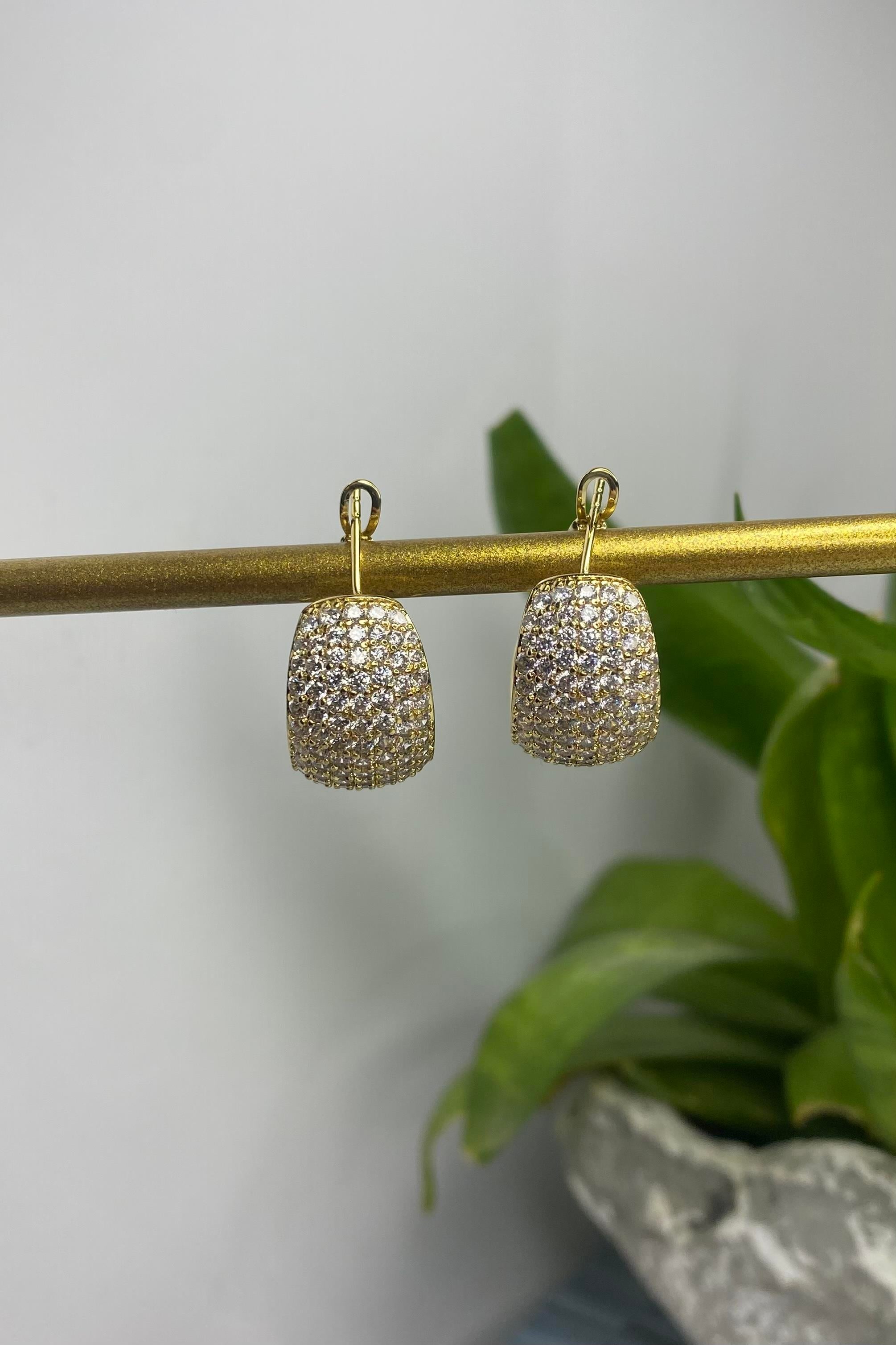 FULL TAŞLI HALKA KÜPE 1,5CM