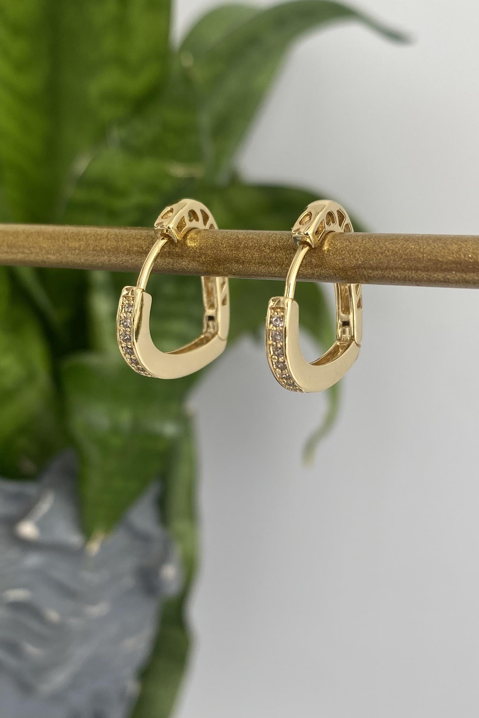 GÖMME TAŞLI V HALKA KÜPE