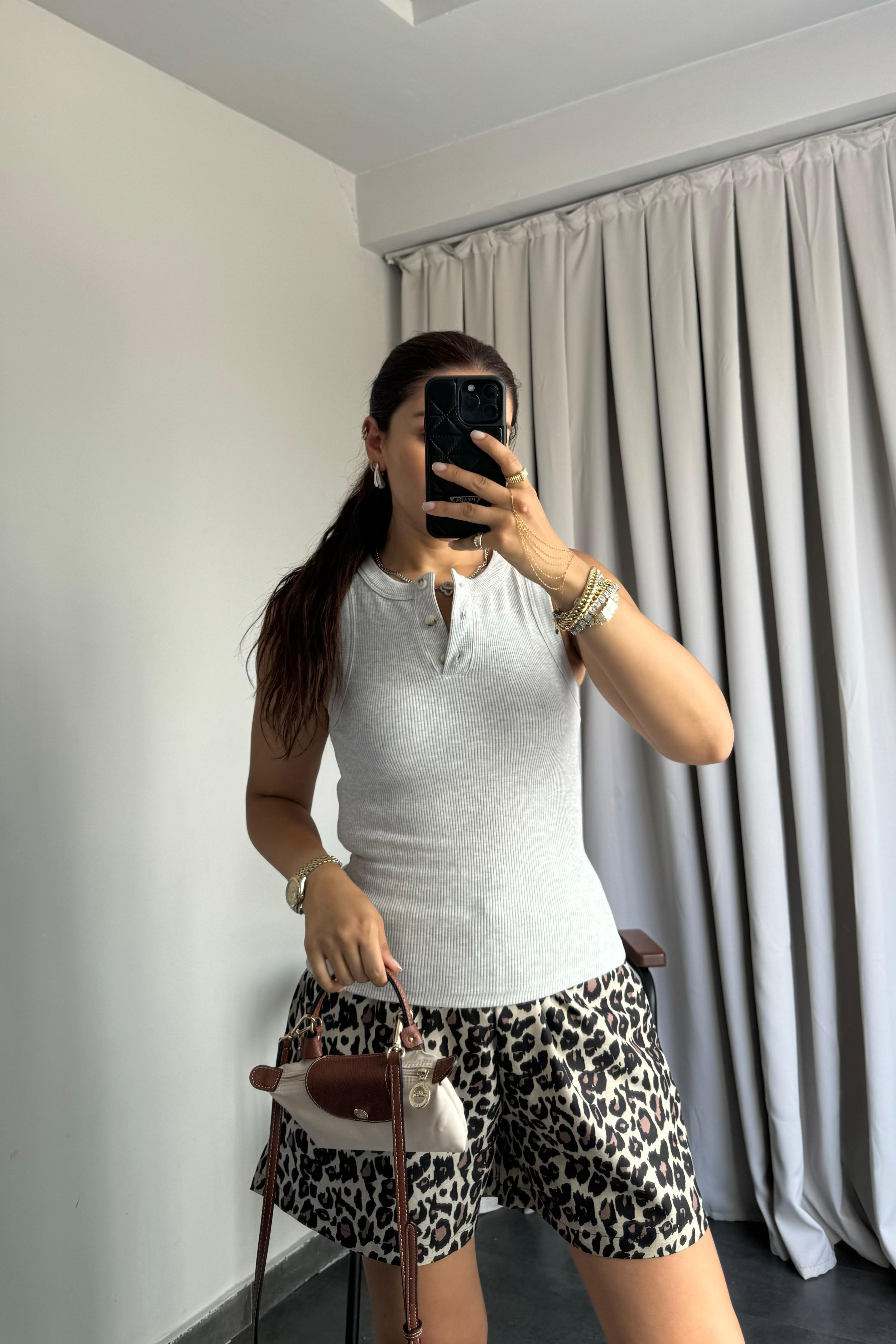 HALTER YAKA DÜĞMELİ ATLET/24083