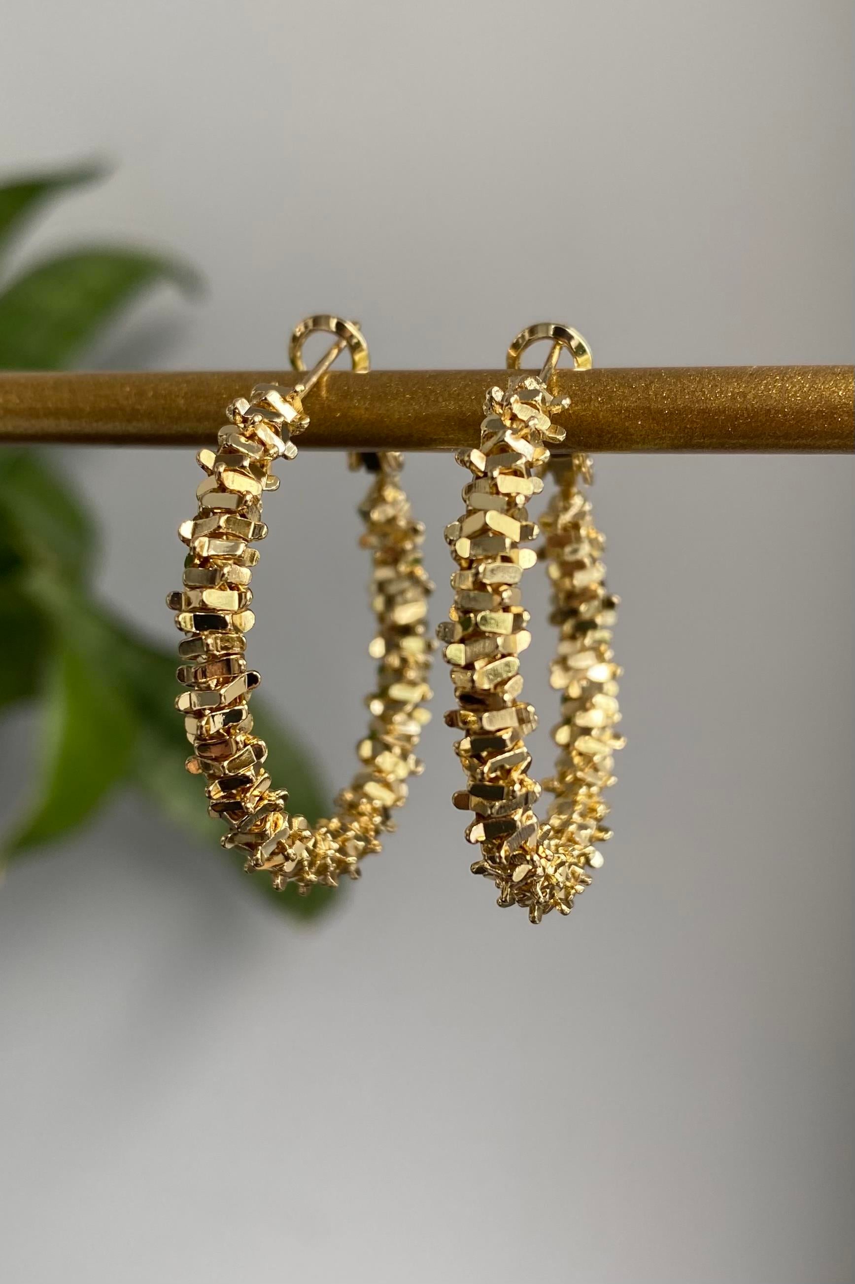 İNCE TIRTIKLI HALKA KÜPE 3cm