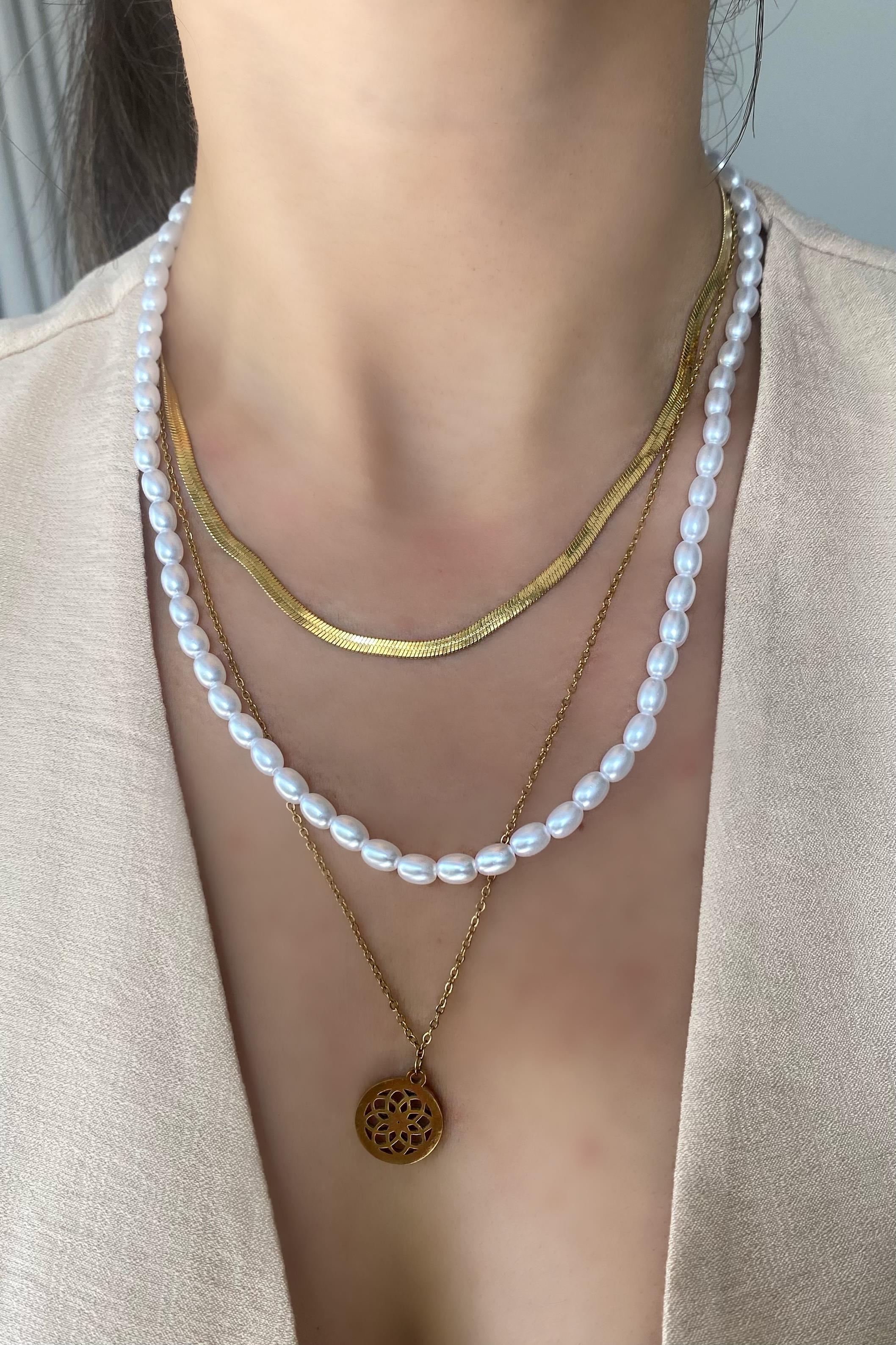 İNCİLİ KOMBİN KOLYE