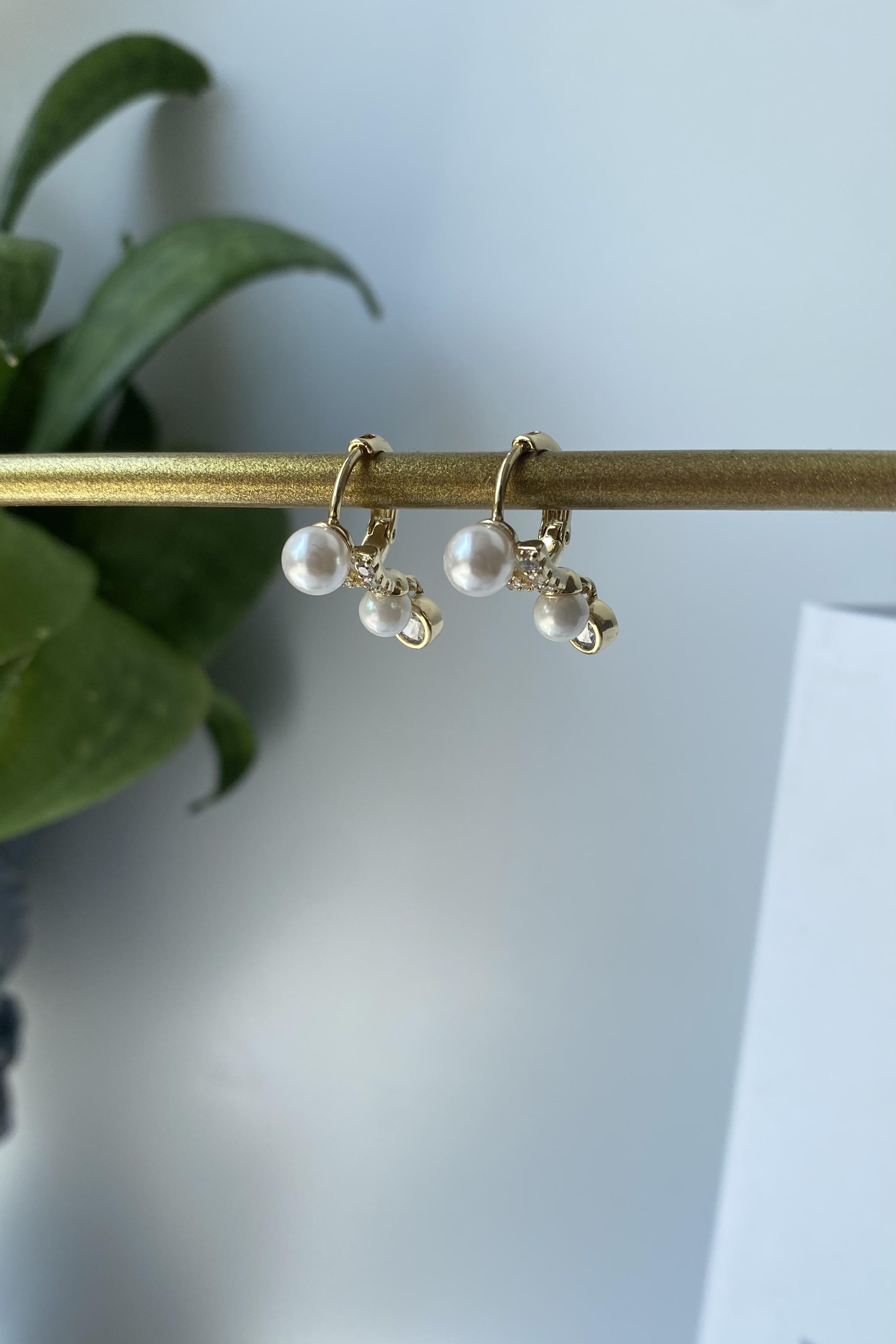 İNCİLİ TAŞ HALKA KÜPE