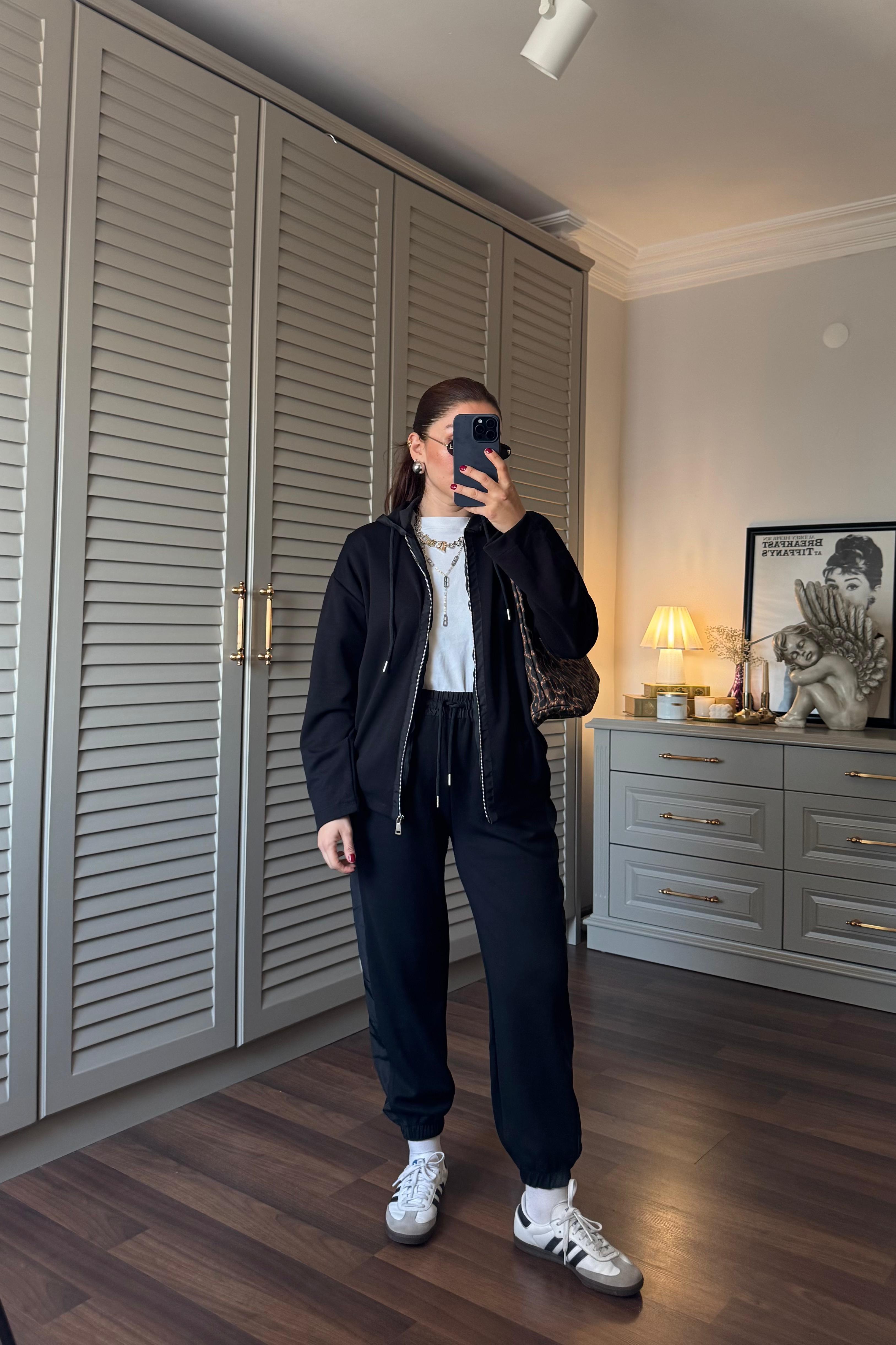 İPEKYOL KAPÜŞONLU TAKIM