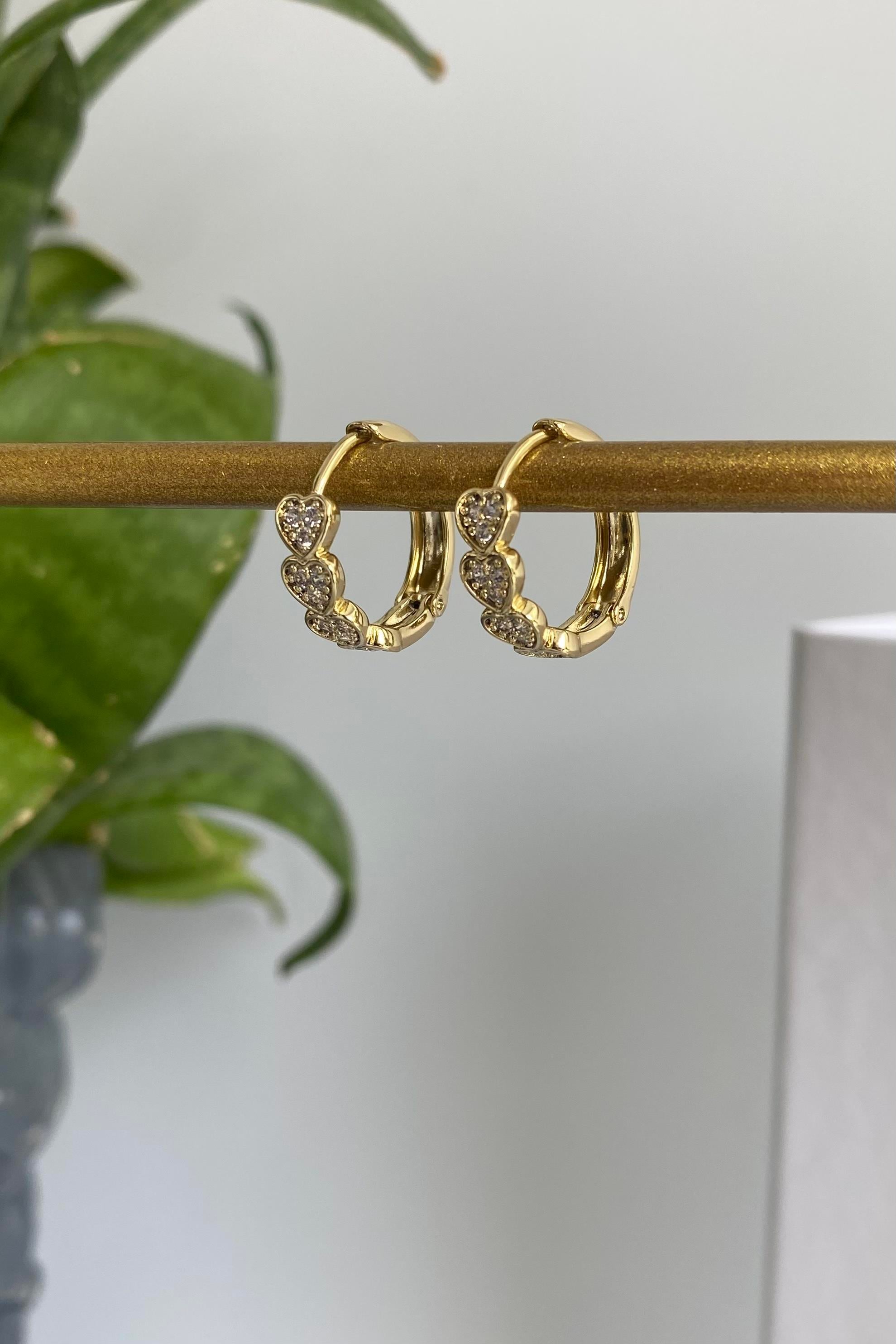 KALP SIRALI HALKA KÜPE