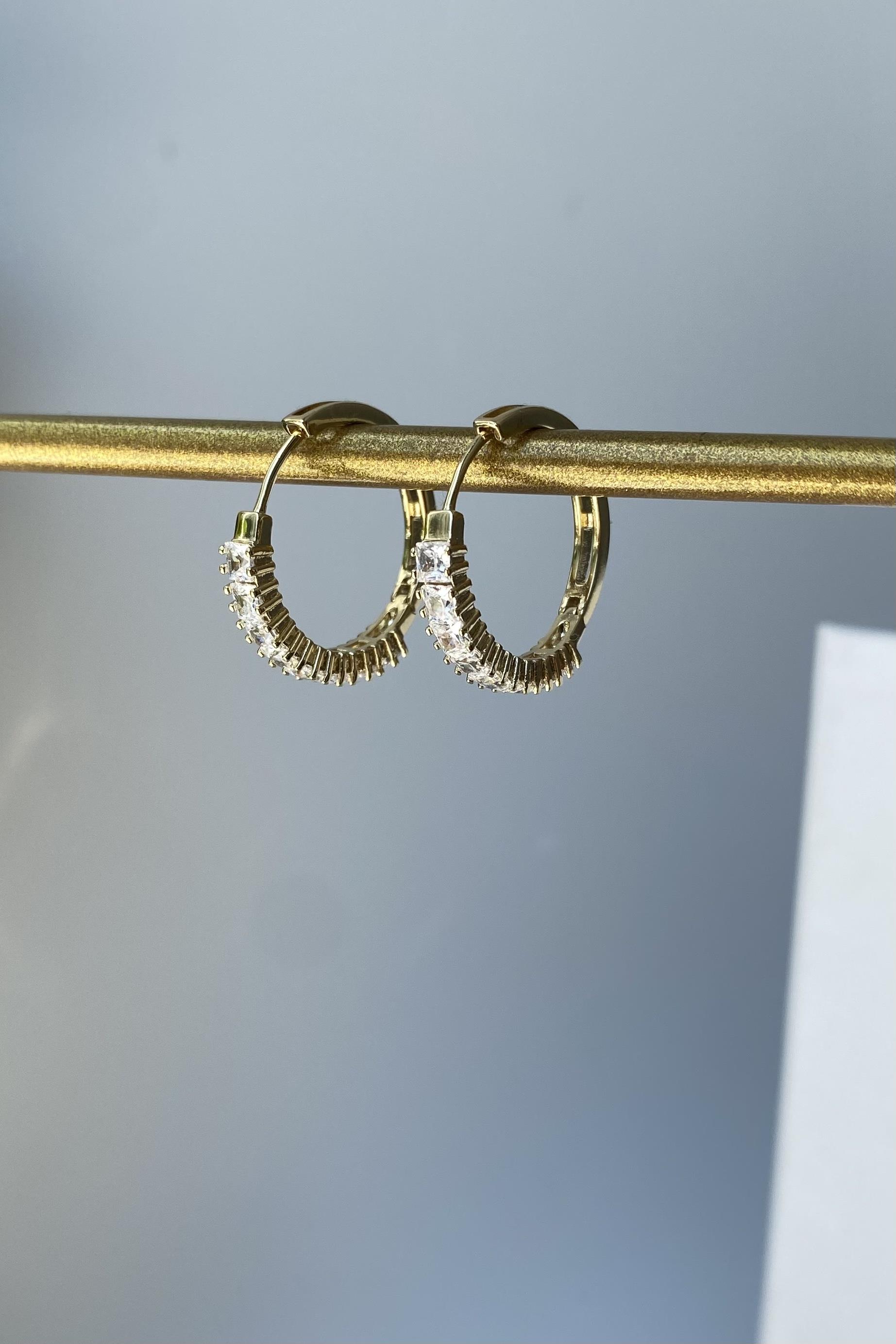 KESME TAŞLI HALKA KÜPE 2CM