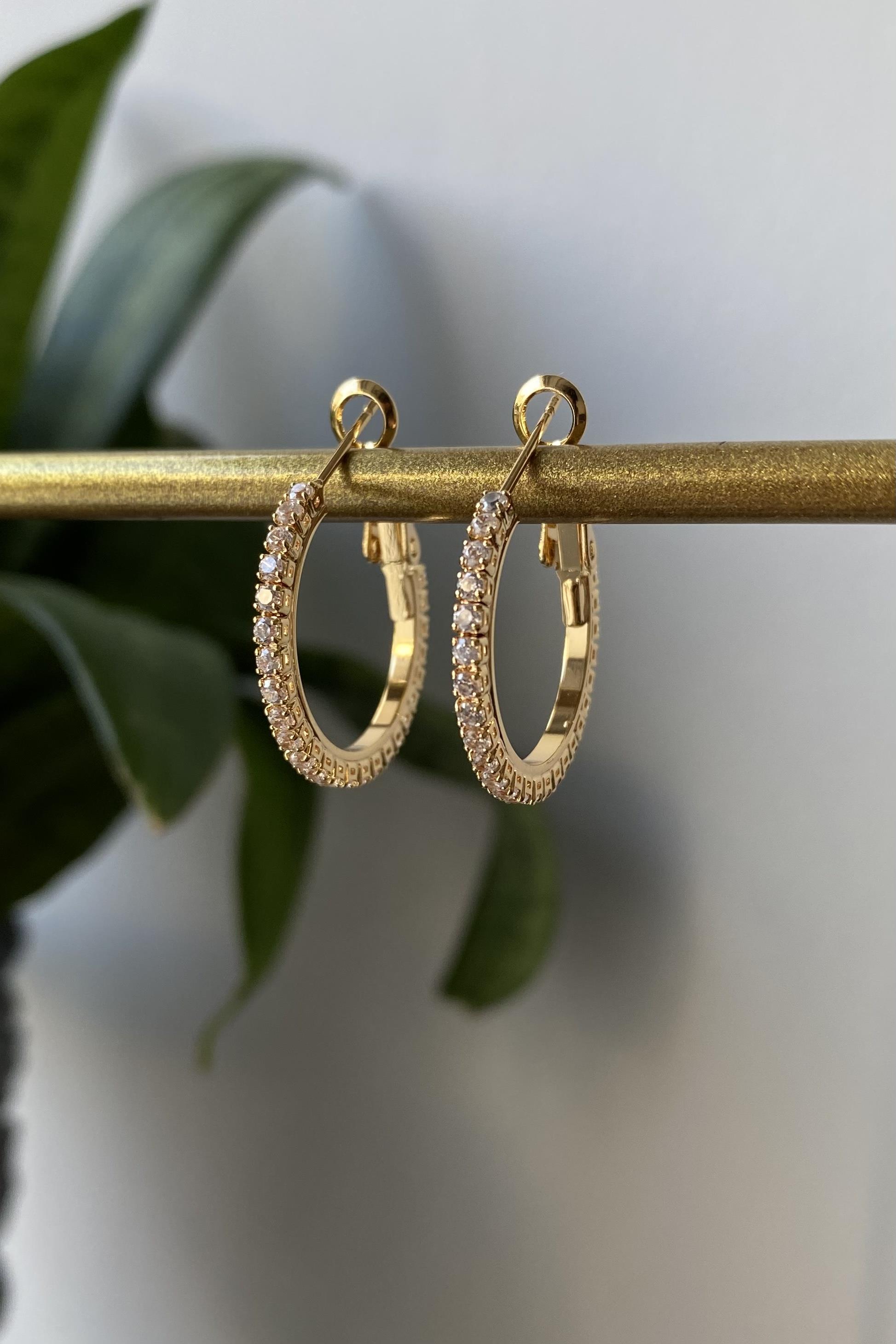 KLASİK TAŞLI HALKA KÜPE 2,5cm