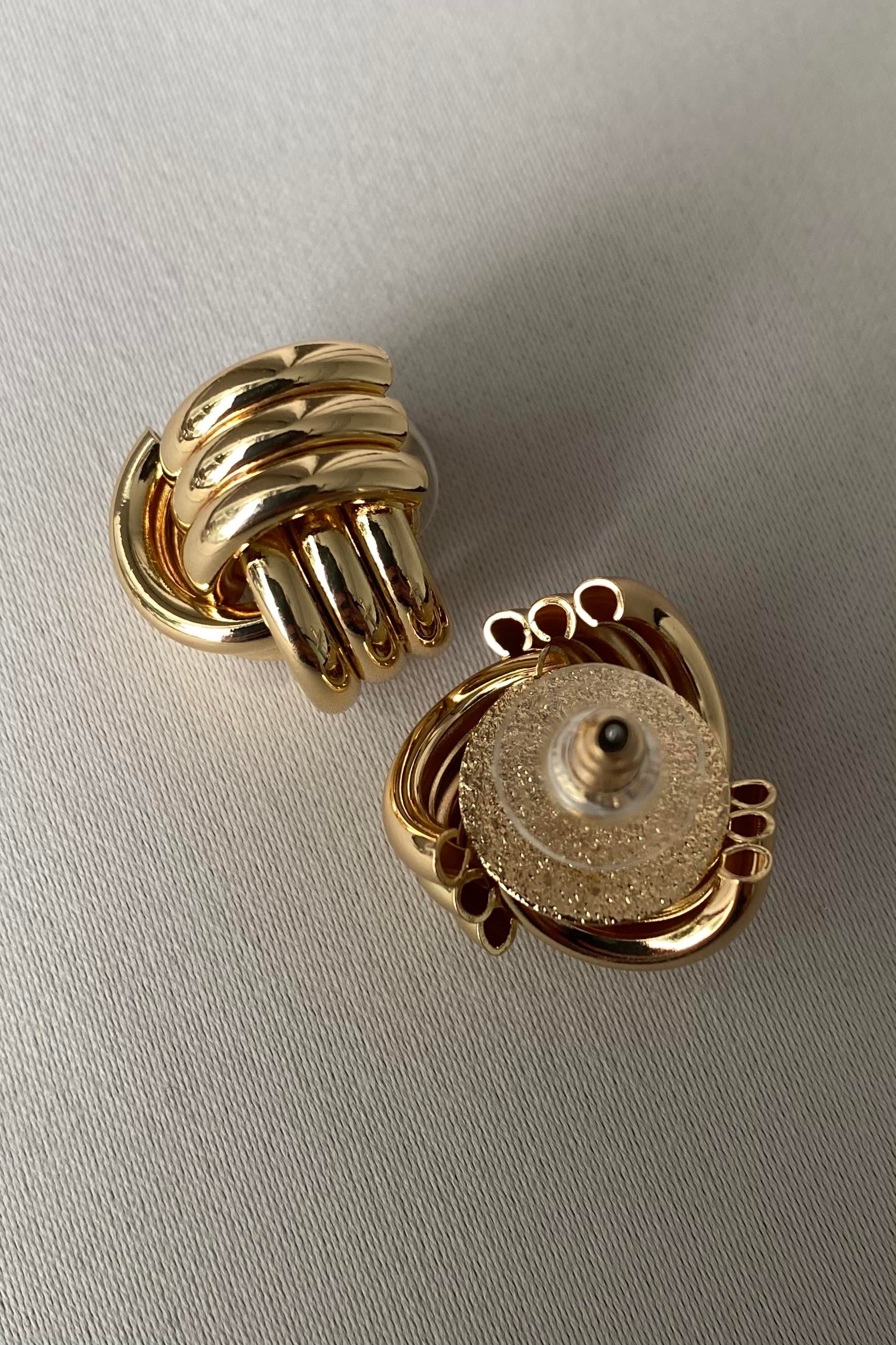 KÜÇÜK DÜĞÜM TOP KÜPE