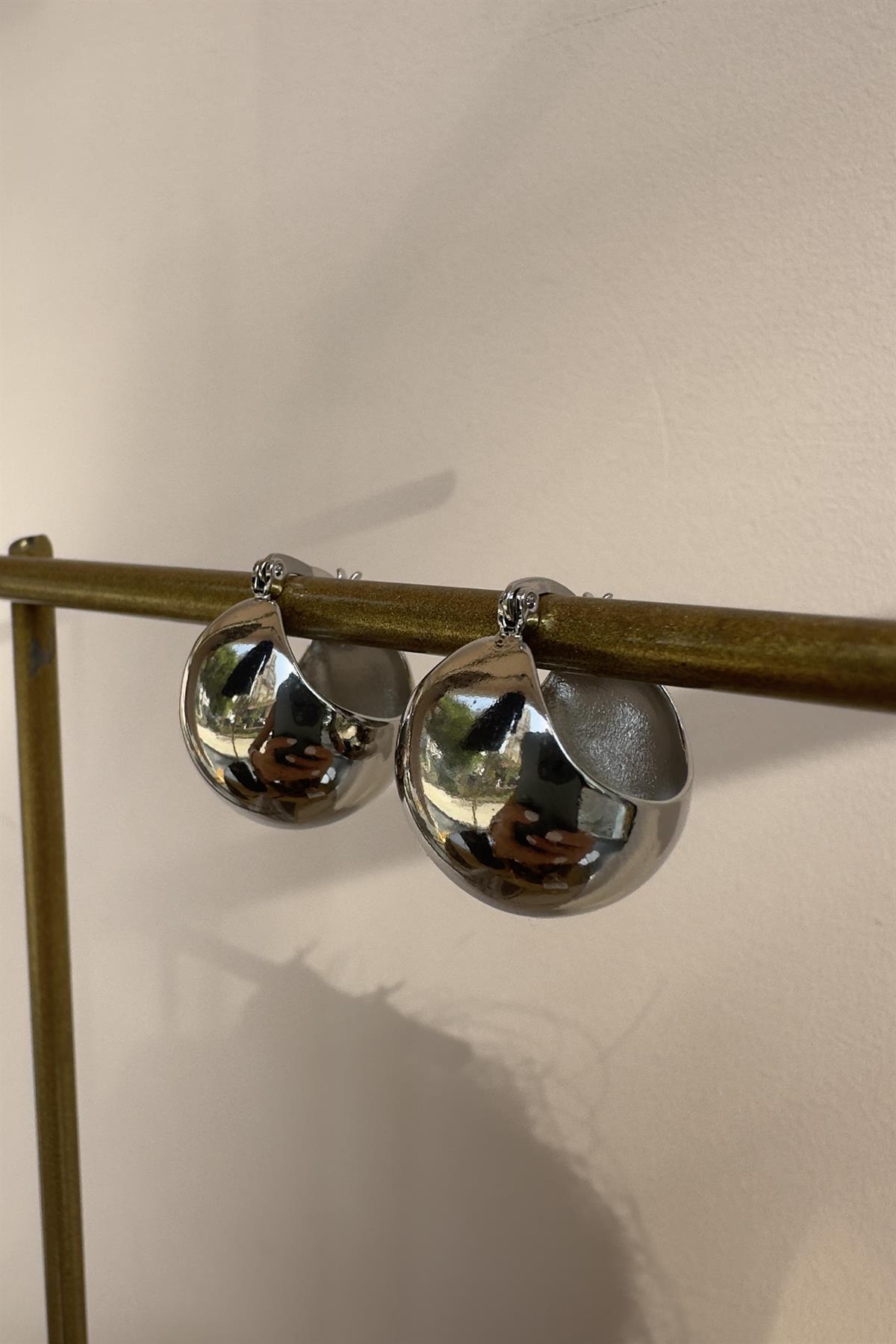 KÜÇÜK TOP HALKA KÜPE