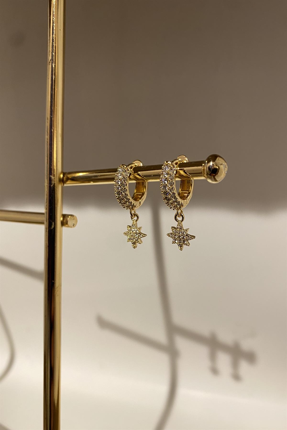 KUTUP YILDIZLI TAŞLI HALKA KÜPE