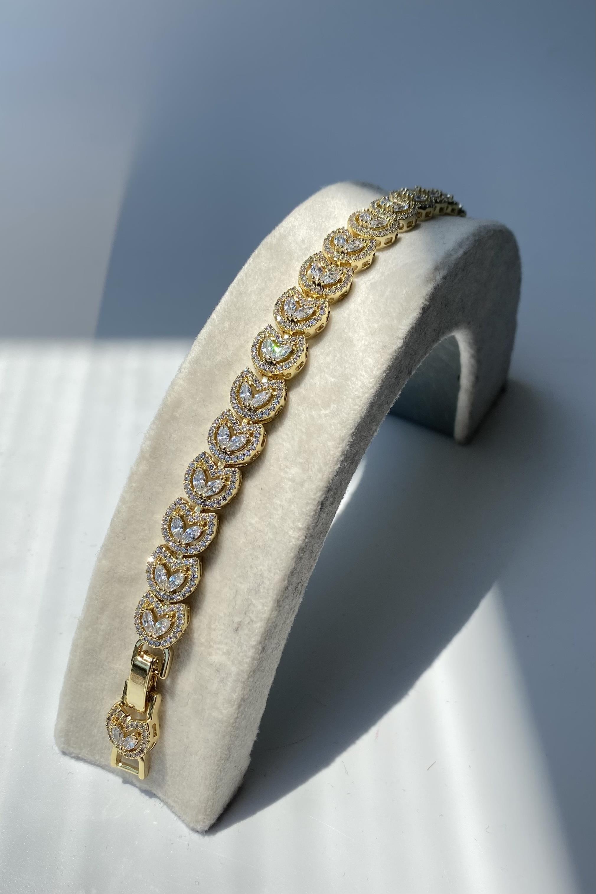 LALE MOTİFLİ TAŞLI BİLEZİK