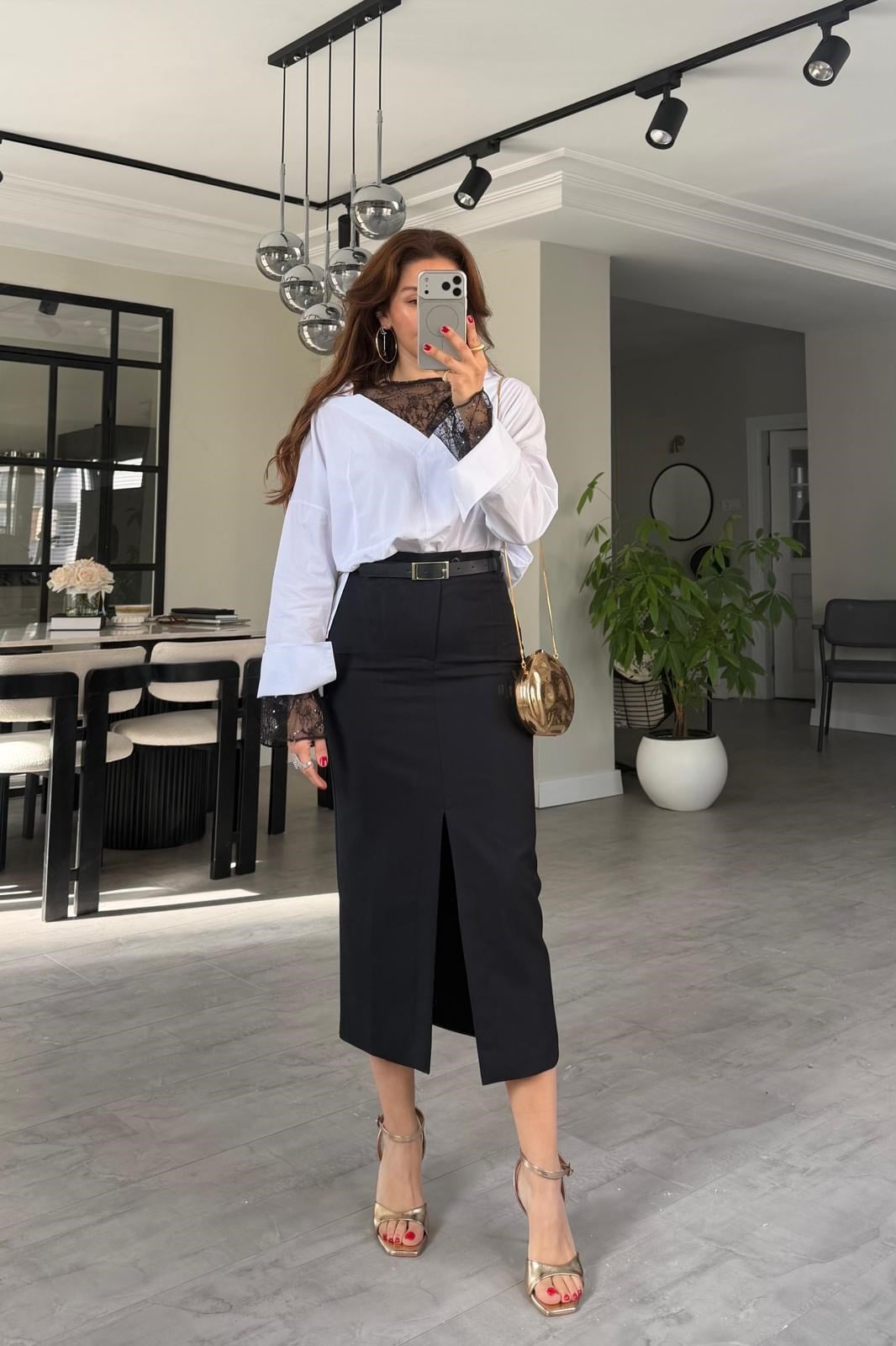 ÖNÜ YIRTMAÇLI KEMERLİ ETEK/3006