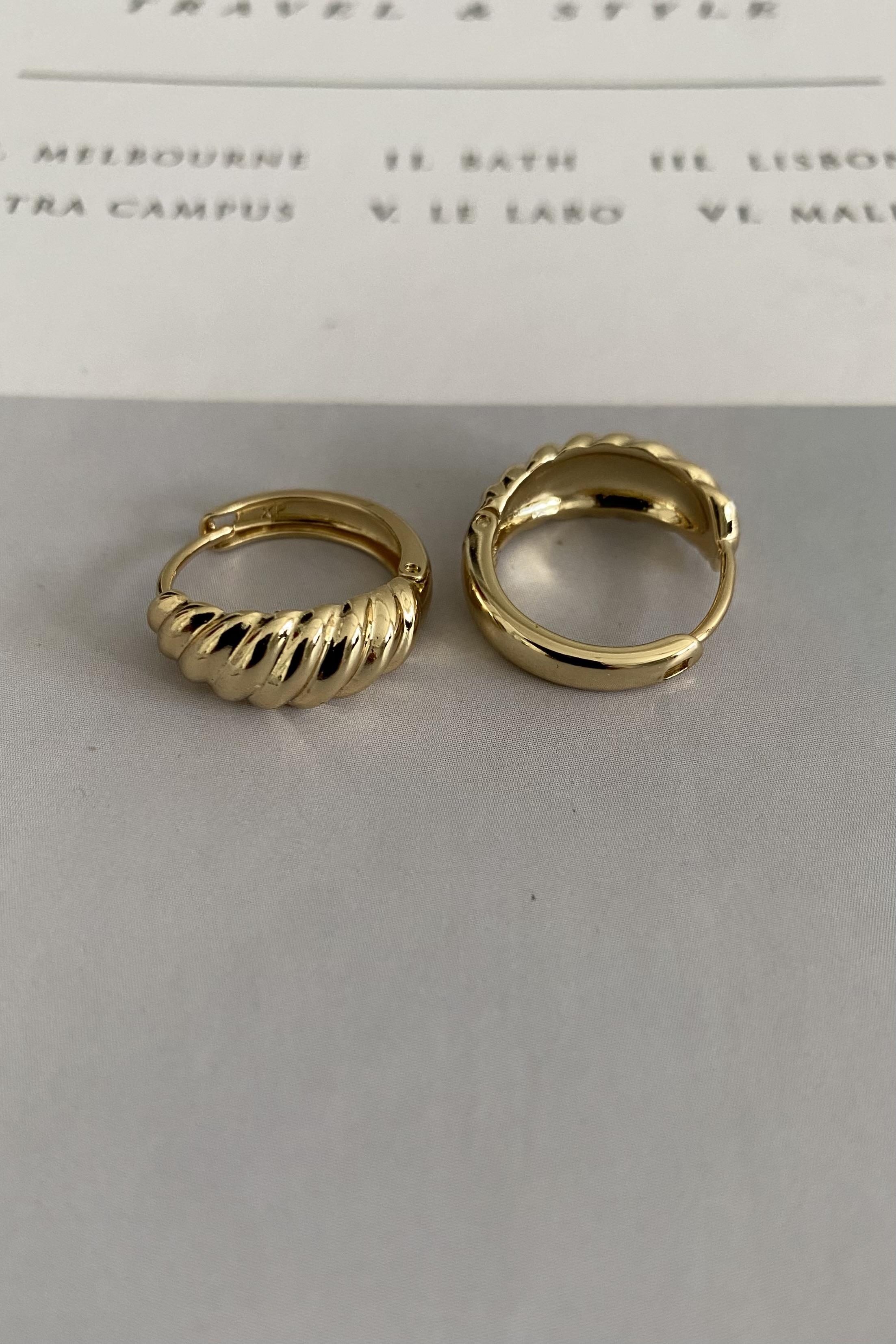 BURGU HALKA KÜPE 1,5cm