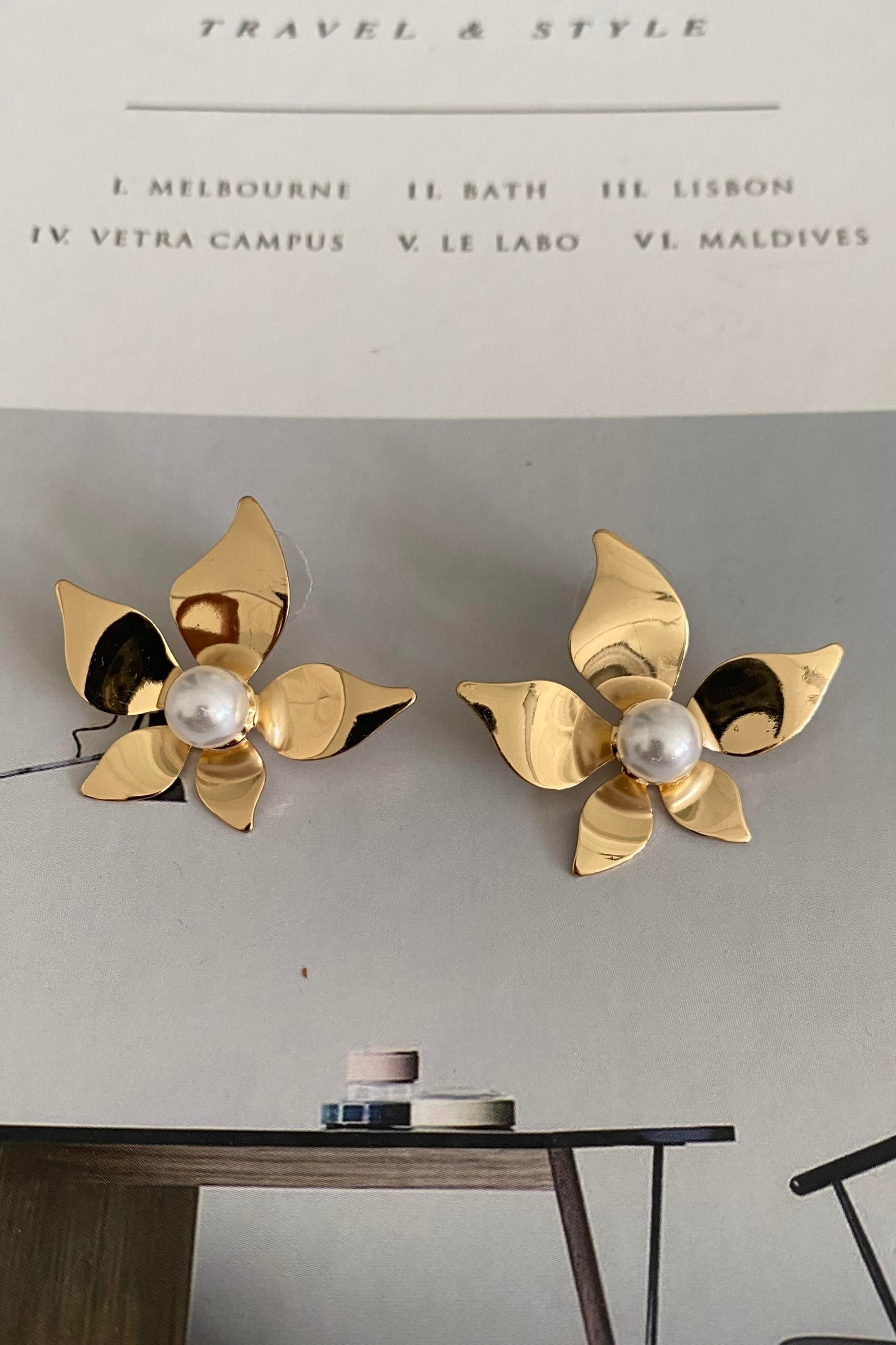 İNCİ ÇİÇEK KÜPE