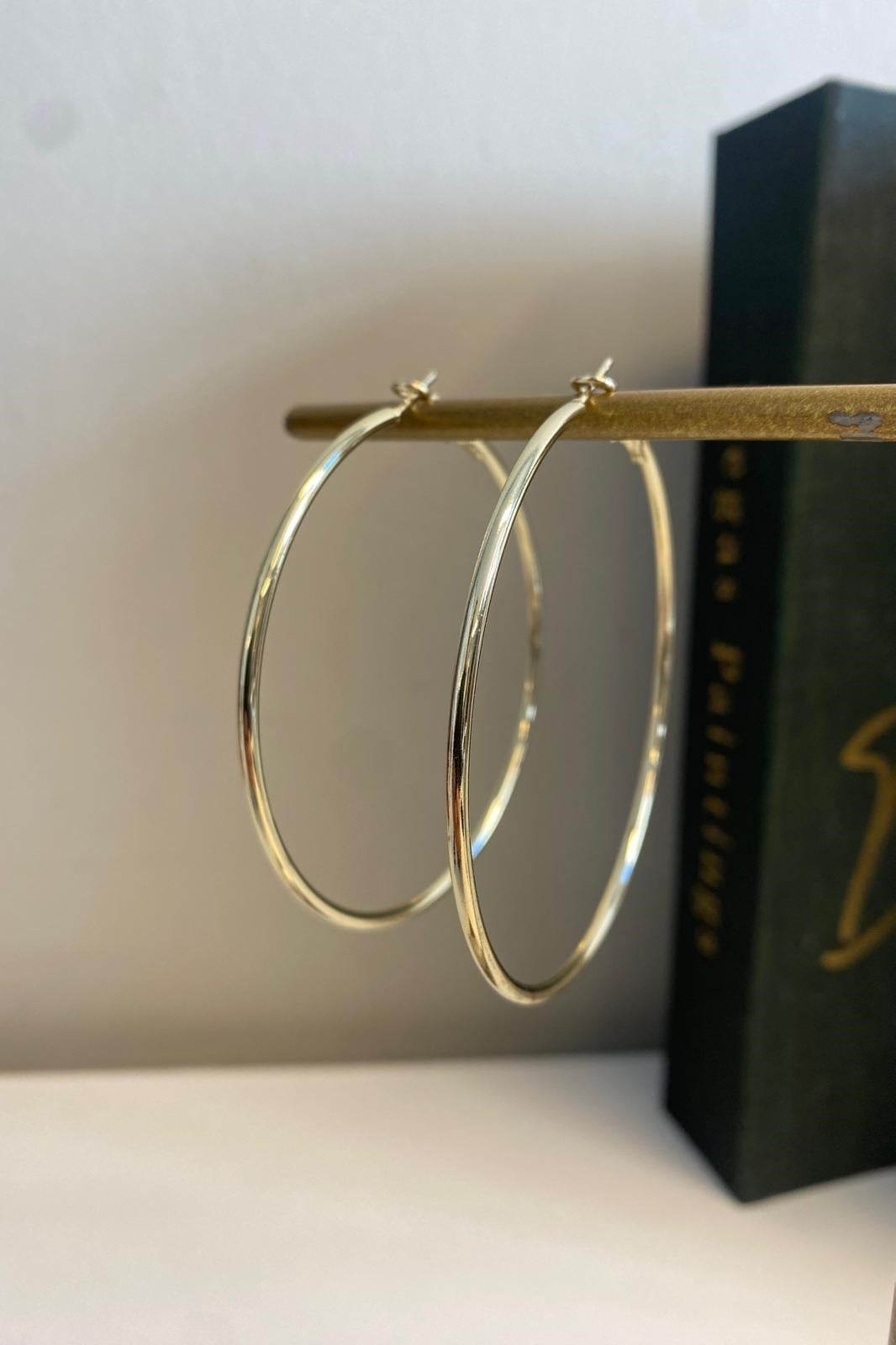 KLASİK İNCE HALKA KÜPE 6.5 CM