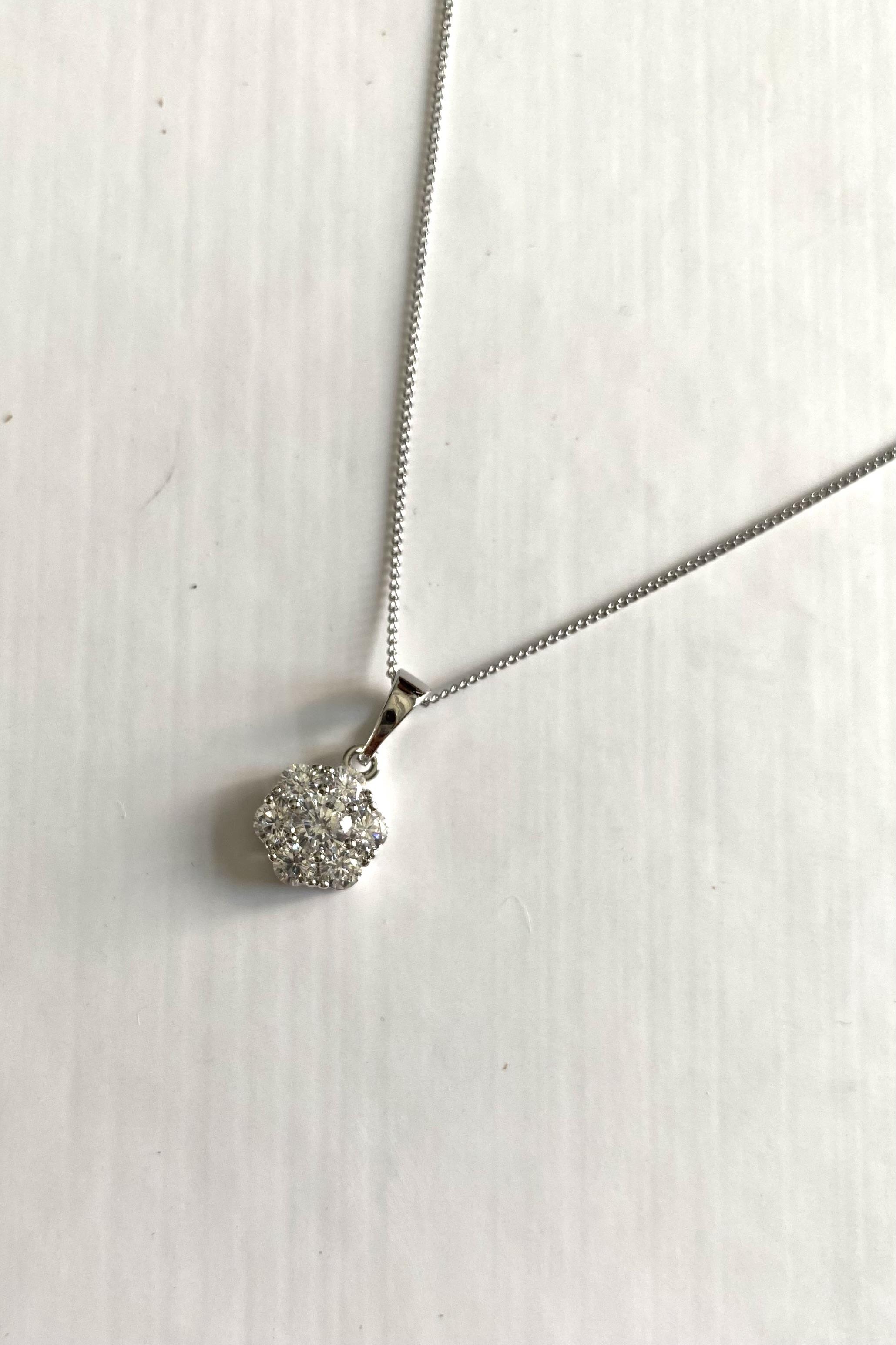 PİXCEL ÇİÇEK KOLYE