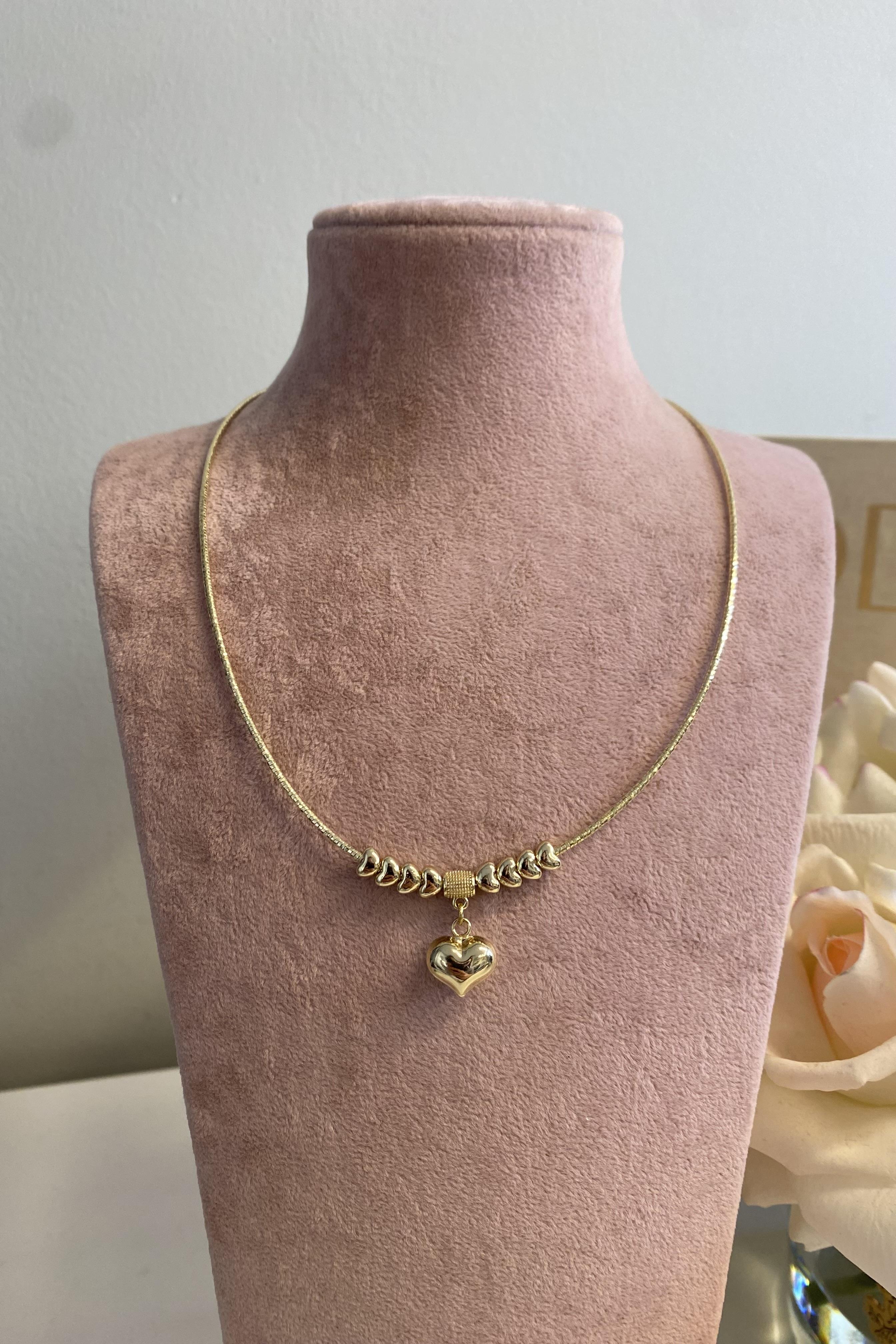 KALP CHARMLI İNCE HALAT KOLYE