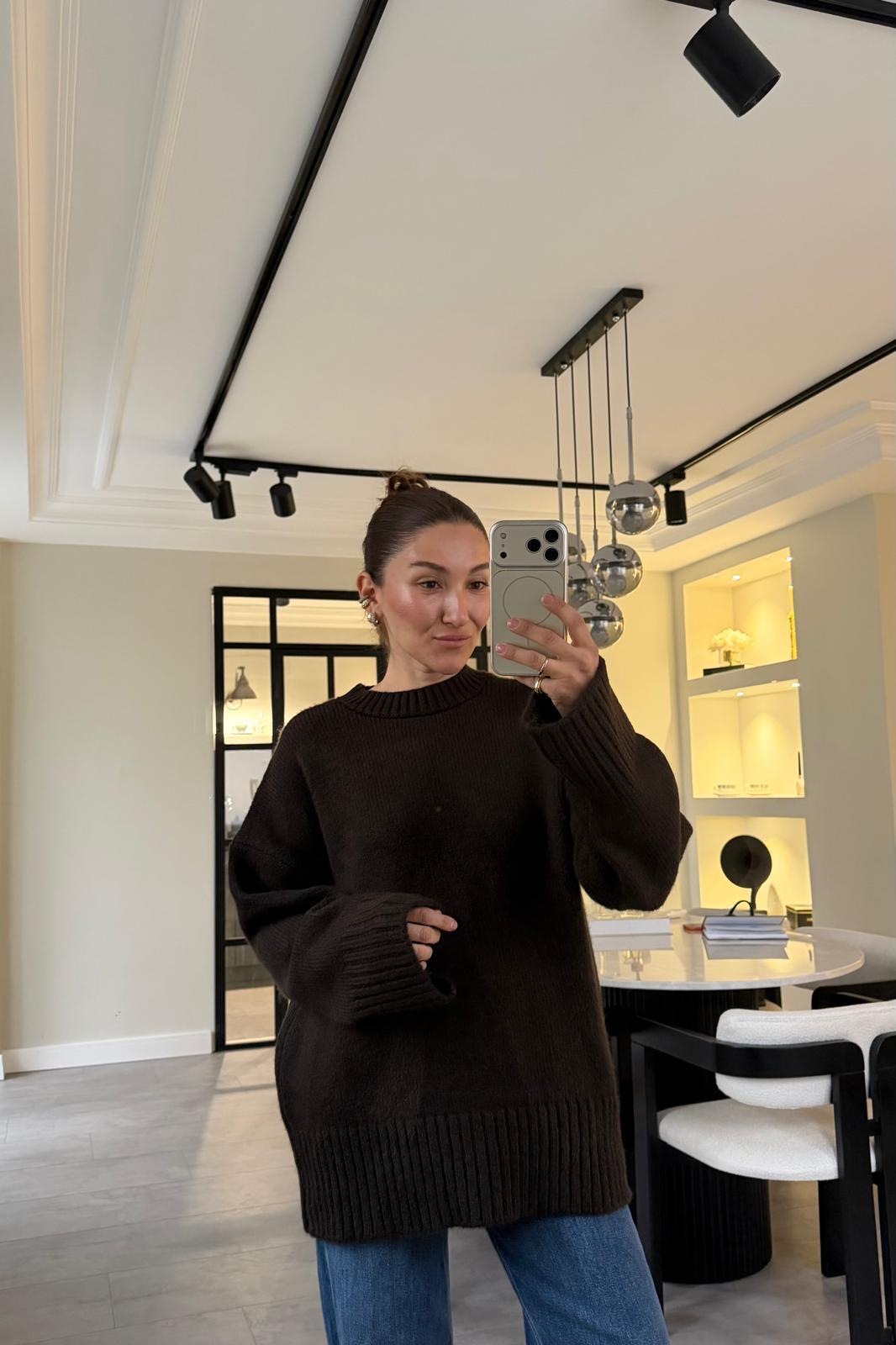 BİSİKLET YAKA OVERSİZE KAZAK