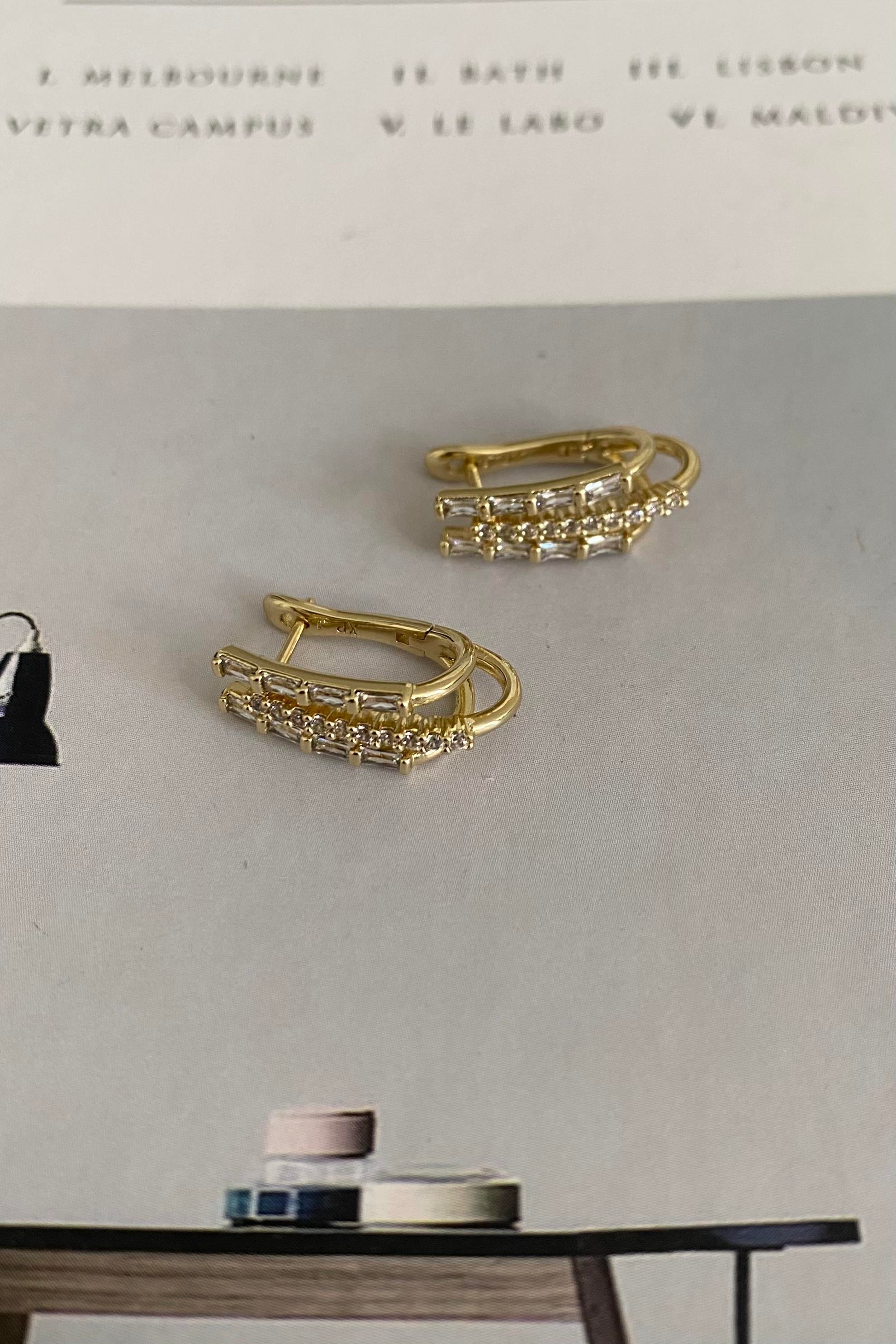 BAGET TAŞLI ÇOKLU KÜPE