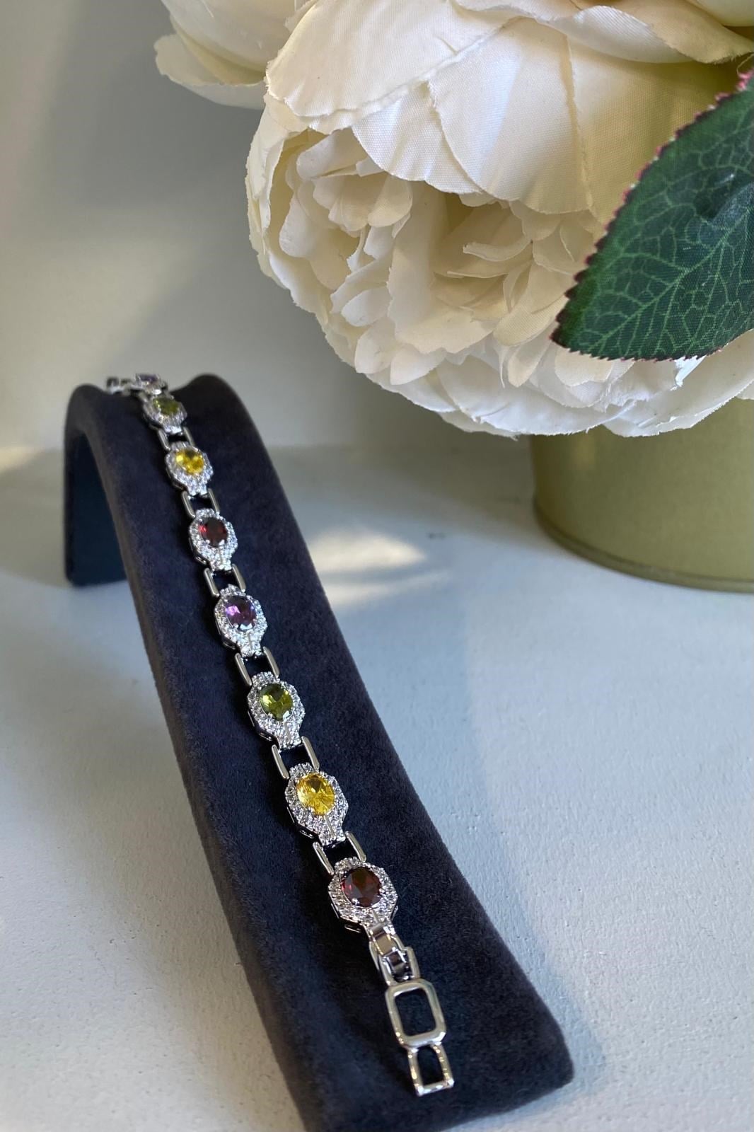 VIP RENKLİ TAŞLI BAGET BİLEZİK