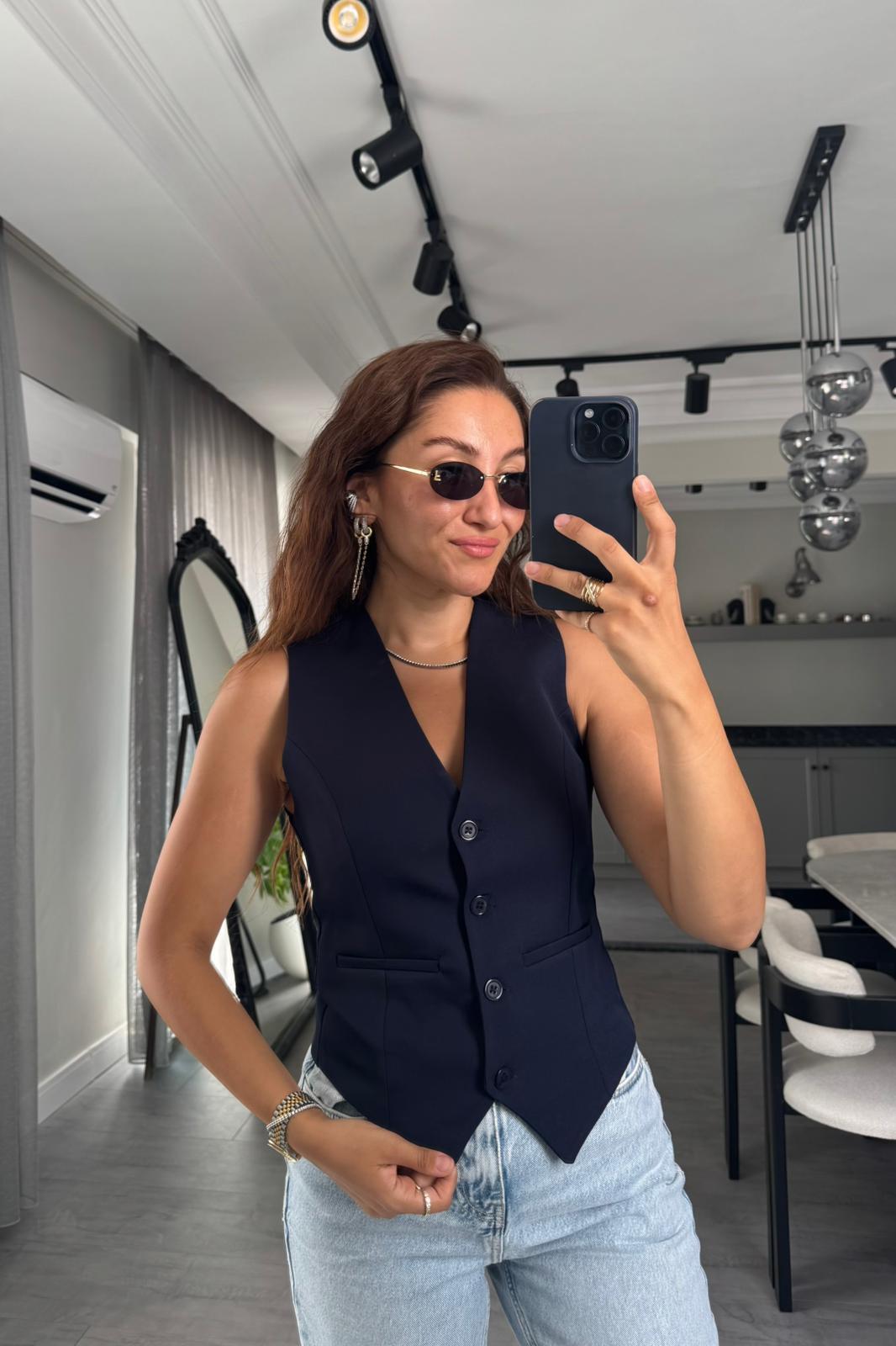 DÜĞMELİ KUMAŞ YELEK /60064