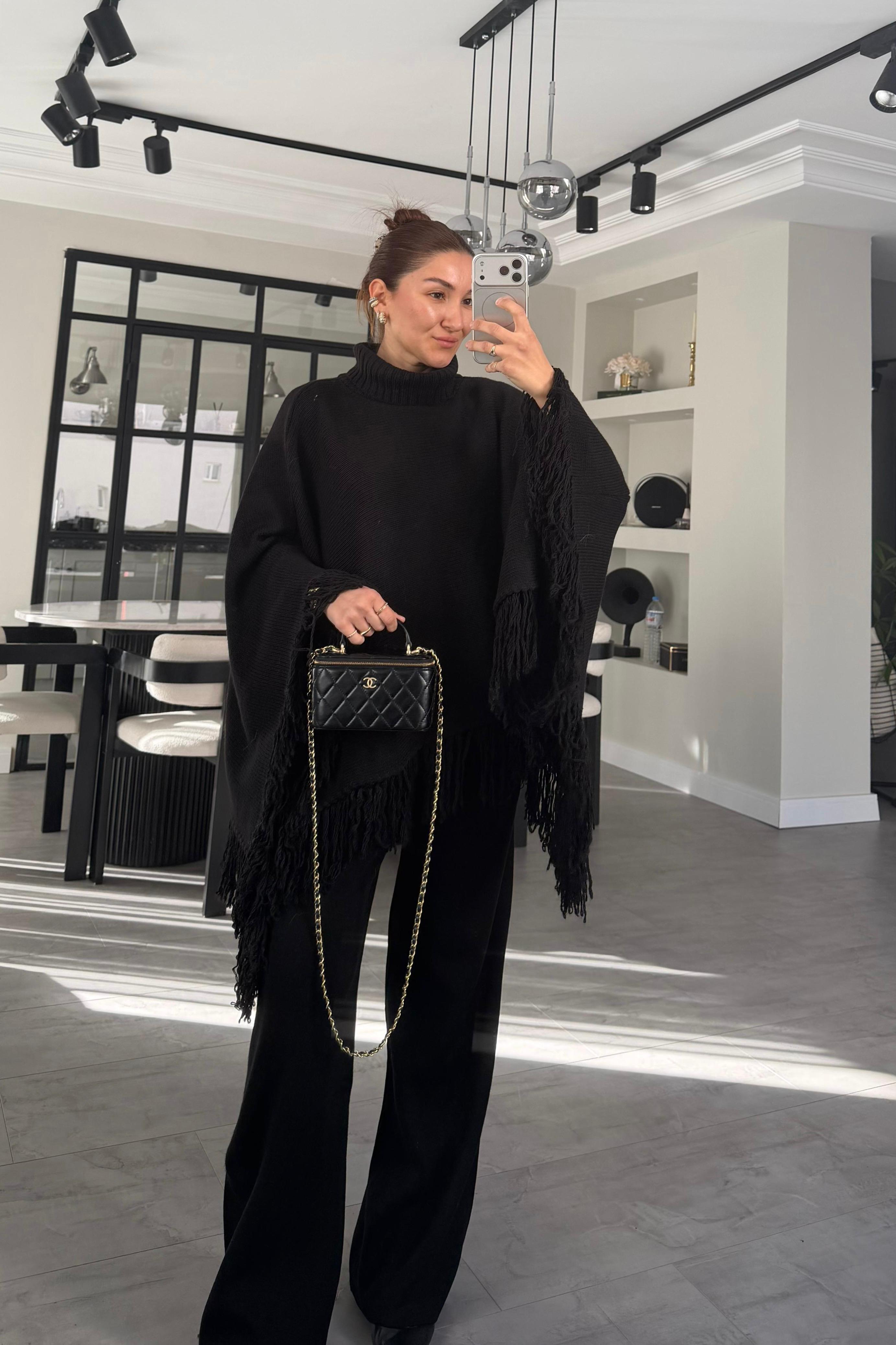 DİK YAKA PÜSKÜLLÜ PANÇO/1007