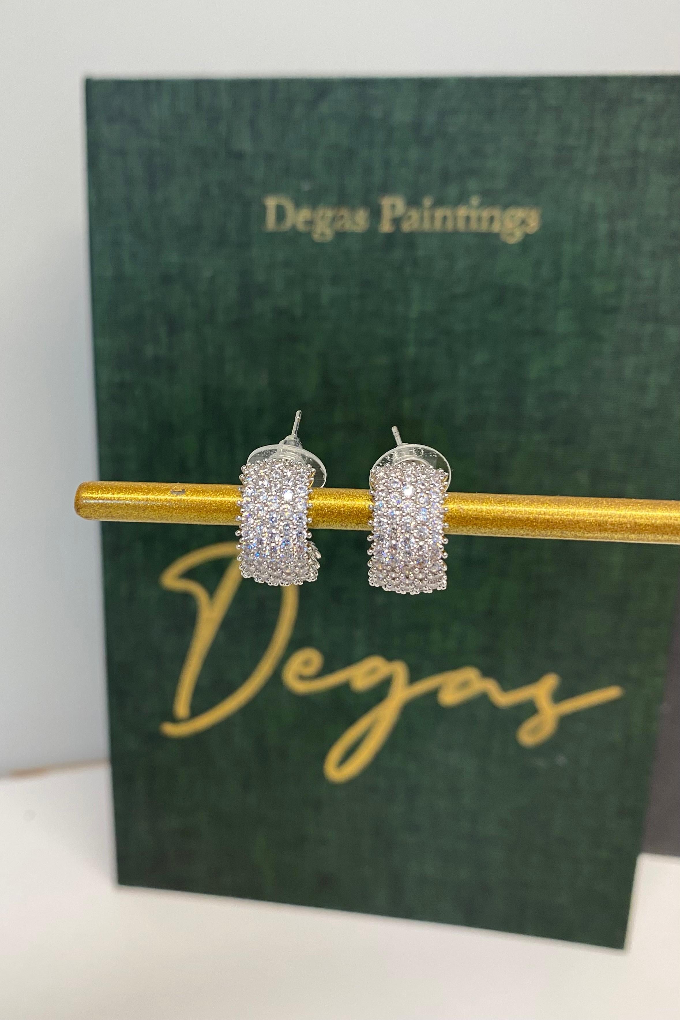 BEŞ SIRA FULL TAŞLI KALIN HALKA KÜPE 1,5 CM