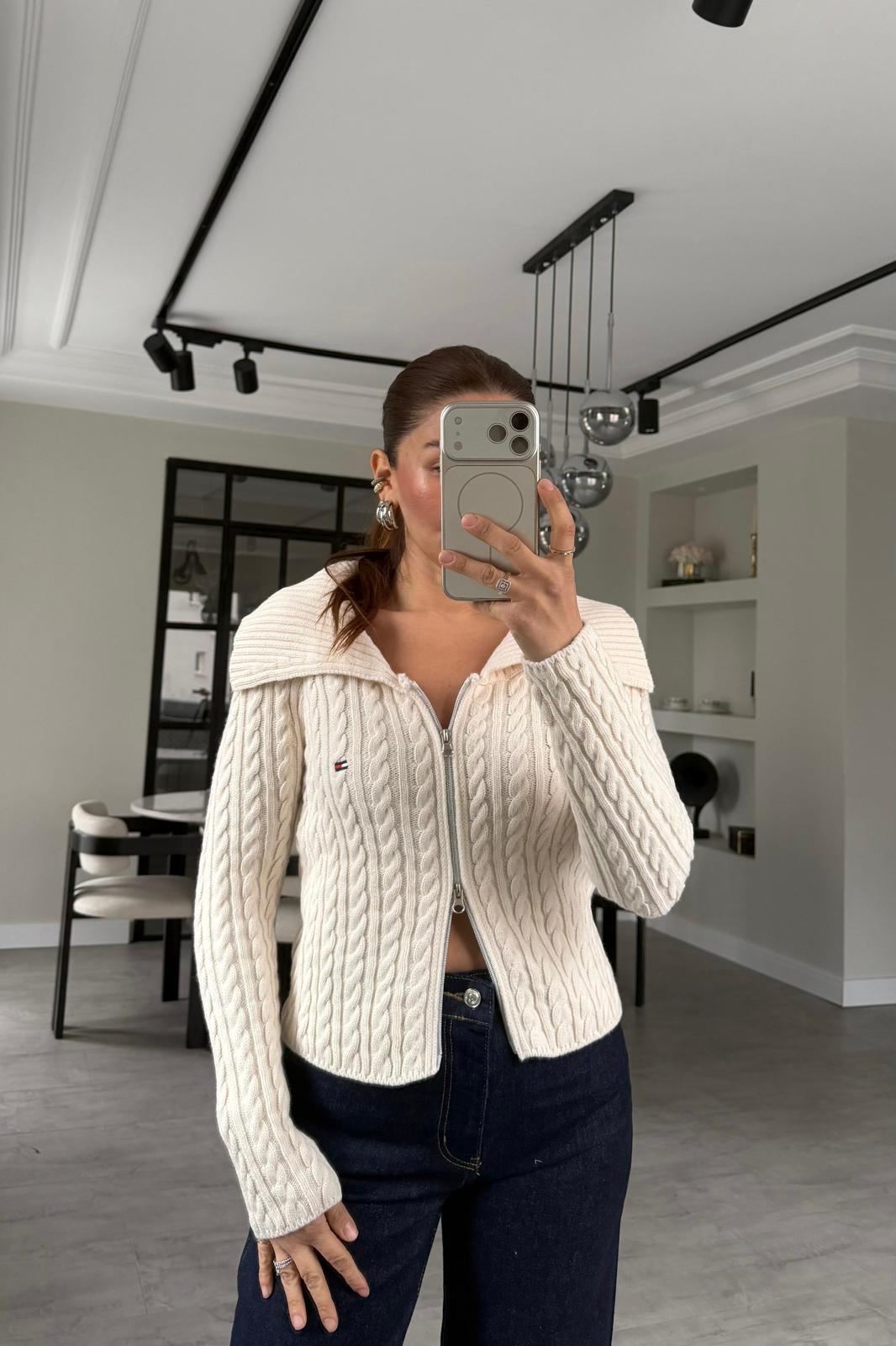 MADONNA YAKA ÇİFT FERMUAR TOMMY HIRKA/1019