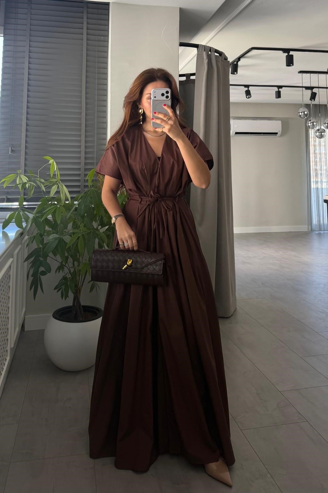 DÜŞÜK OMUZ PİLELİ MAKSİ ELBİSE/6201