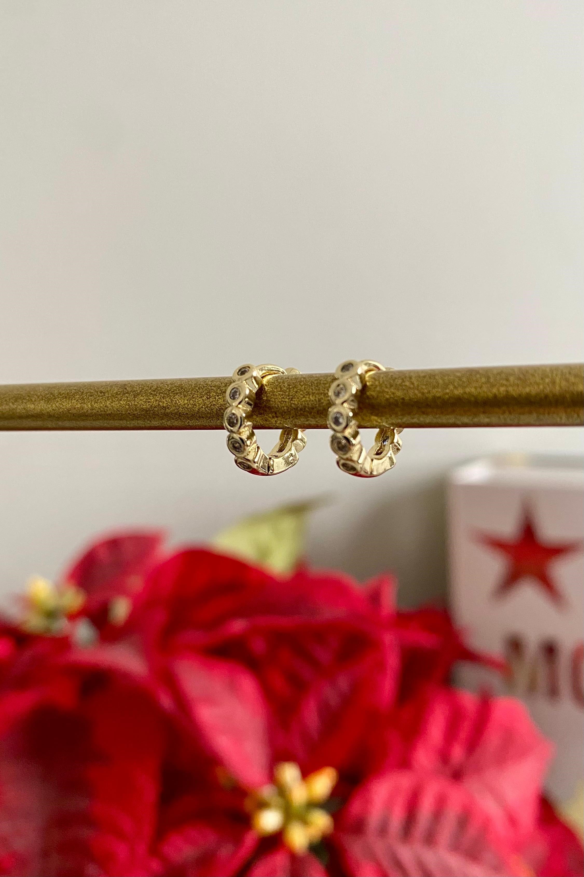 GÖMME TAŞLI HALKA KÜPE 1CM